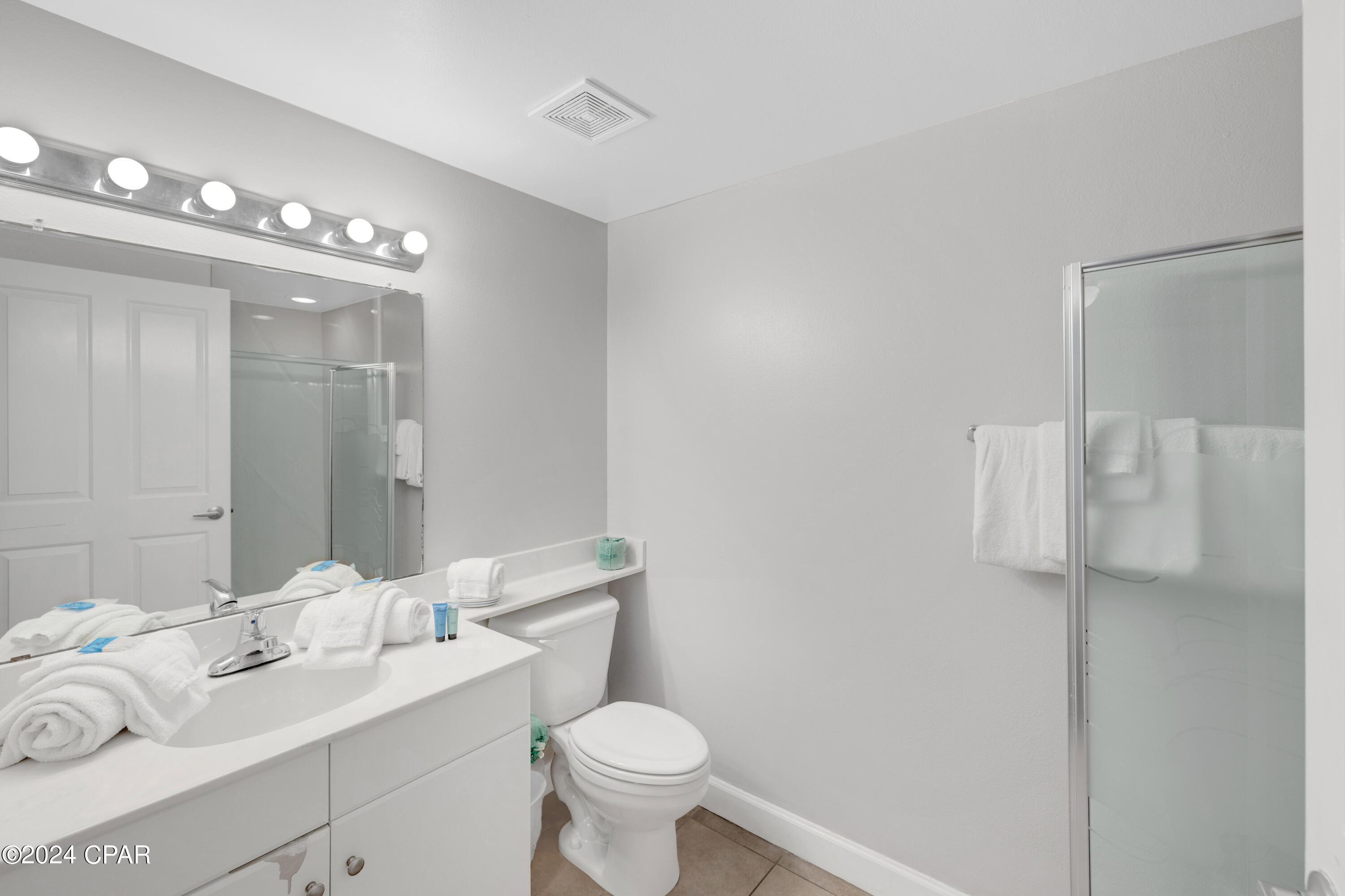 Image 14 For 9900 Thomas Drive 1104