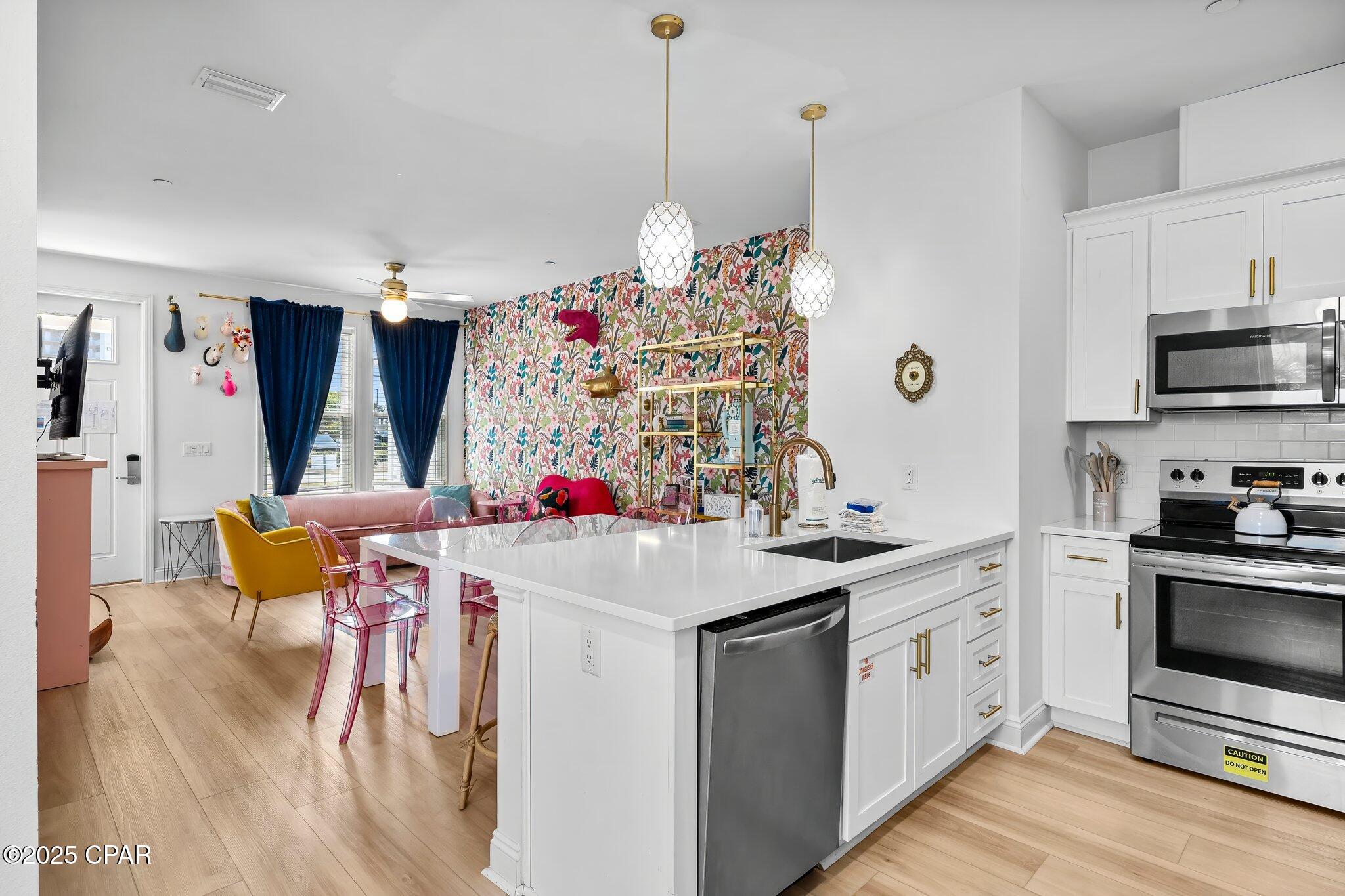 Aqstfakmal_jvw9difyhurd9jtlgf1qoyxfqzj3ovr4