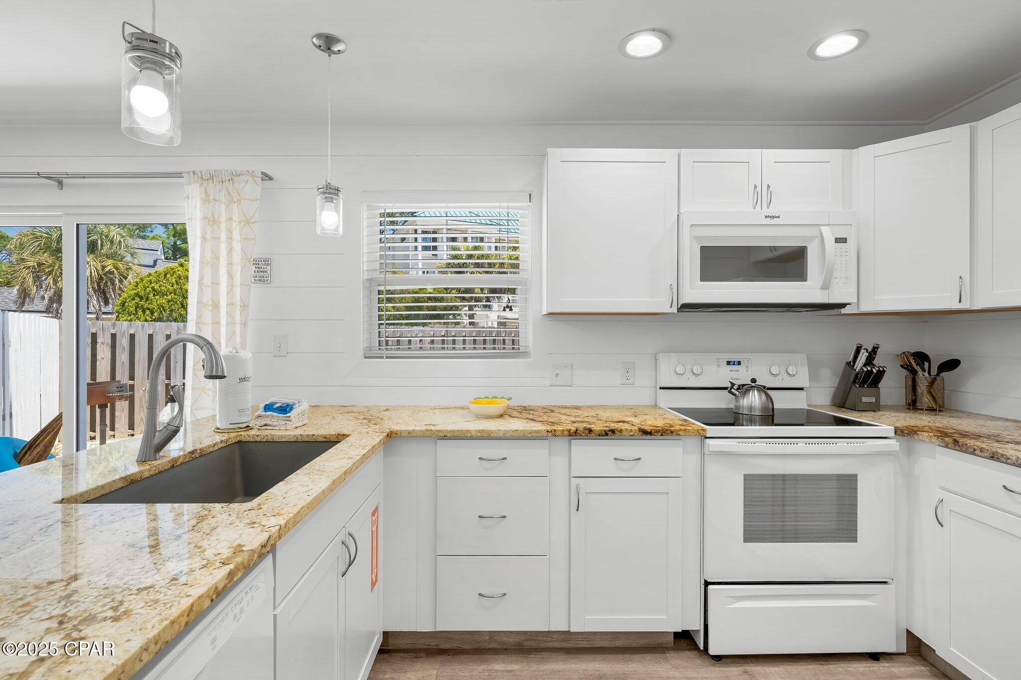 Dlcryx1pqz9iwmkc6yukhdgffhhjucpjqfh8pnqsupq