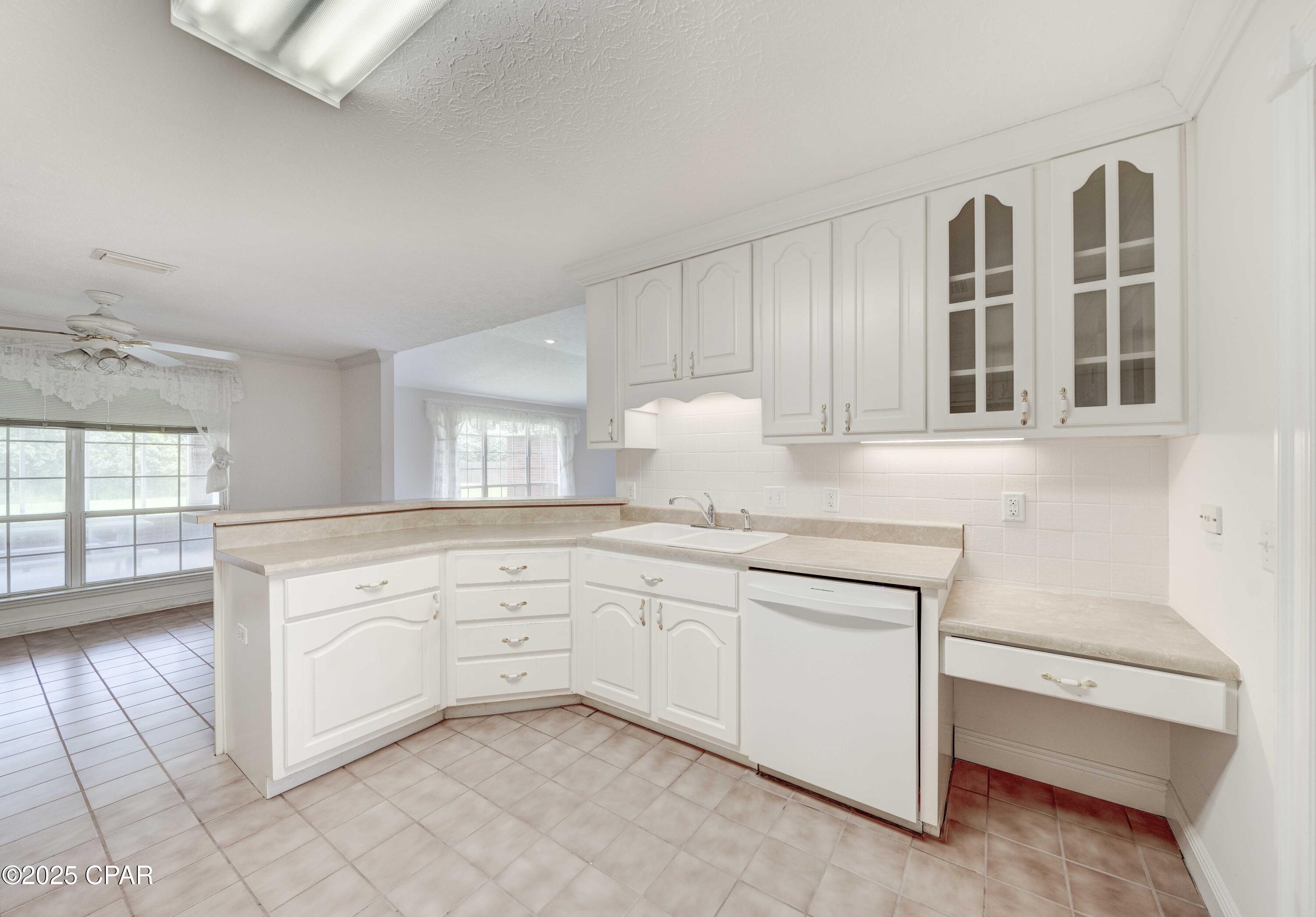 Cnnkkrak2yw_kmpw5zxqduuev0phvxixtvclcesoec4