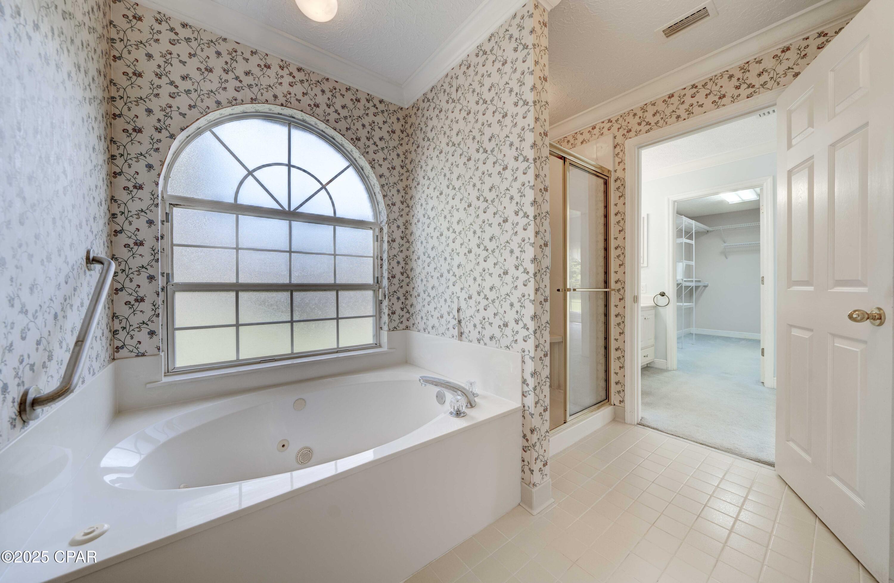 Image 23 For 1119 College Boulevard