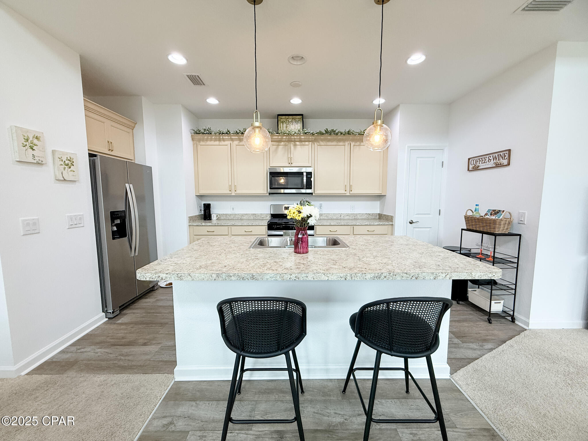 Bldyl6wa Jqcaqmopwjazp7whwc_abst50y3rlkfs5k