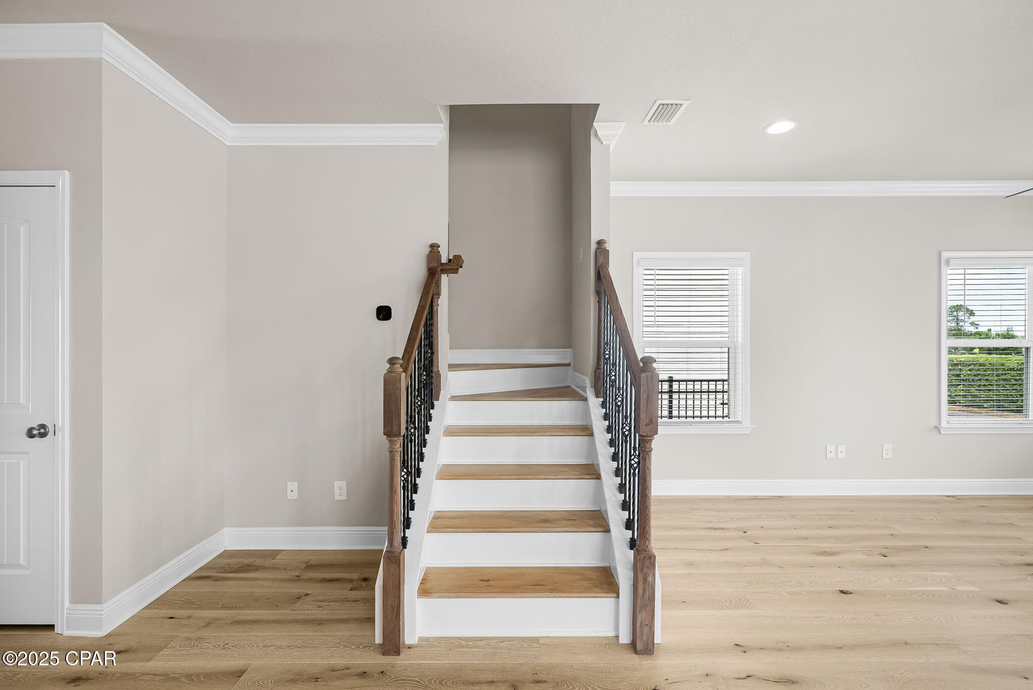 Vueozeshrqizkif0vpjfmukqccvclco04ekkiy Rqse