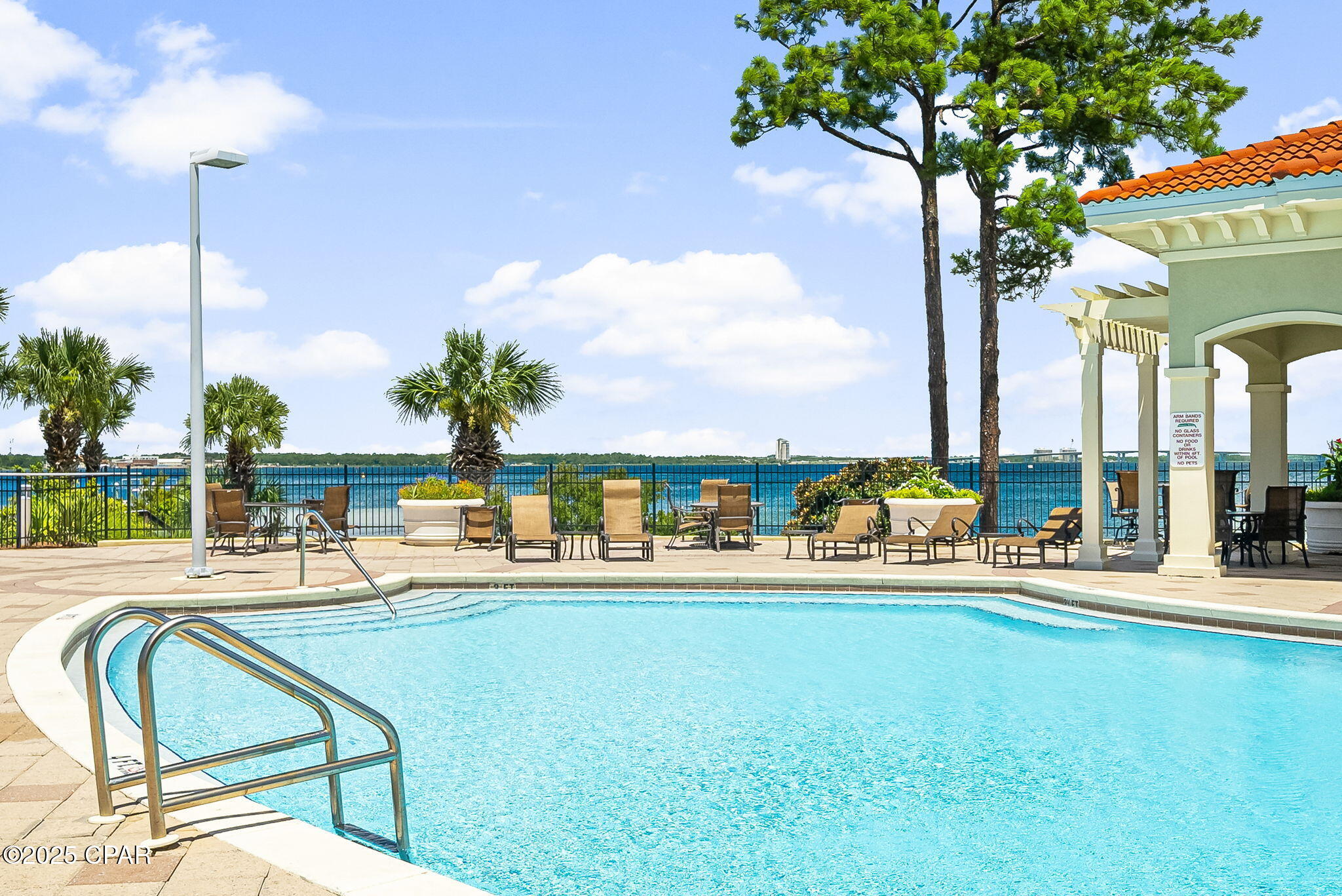 Kdzimqld5cnwlcjx_xbnvbjfmqvm3mypxgcoxfmed_g