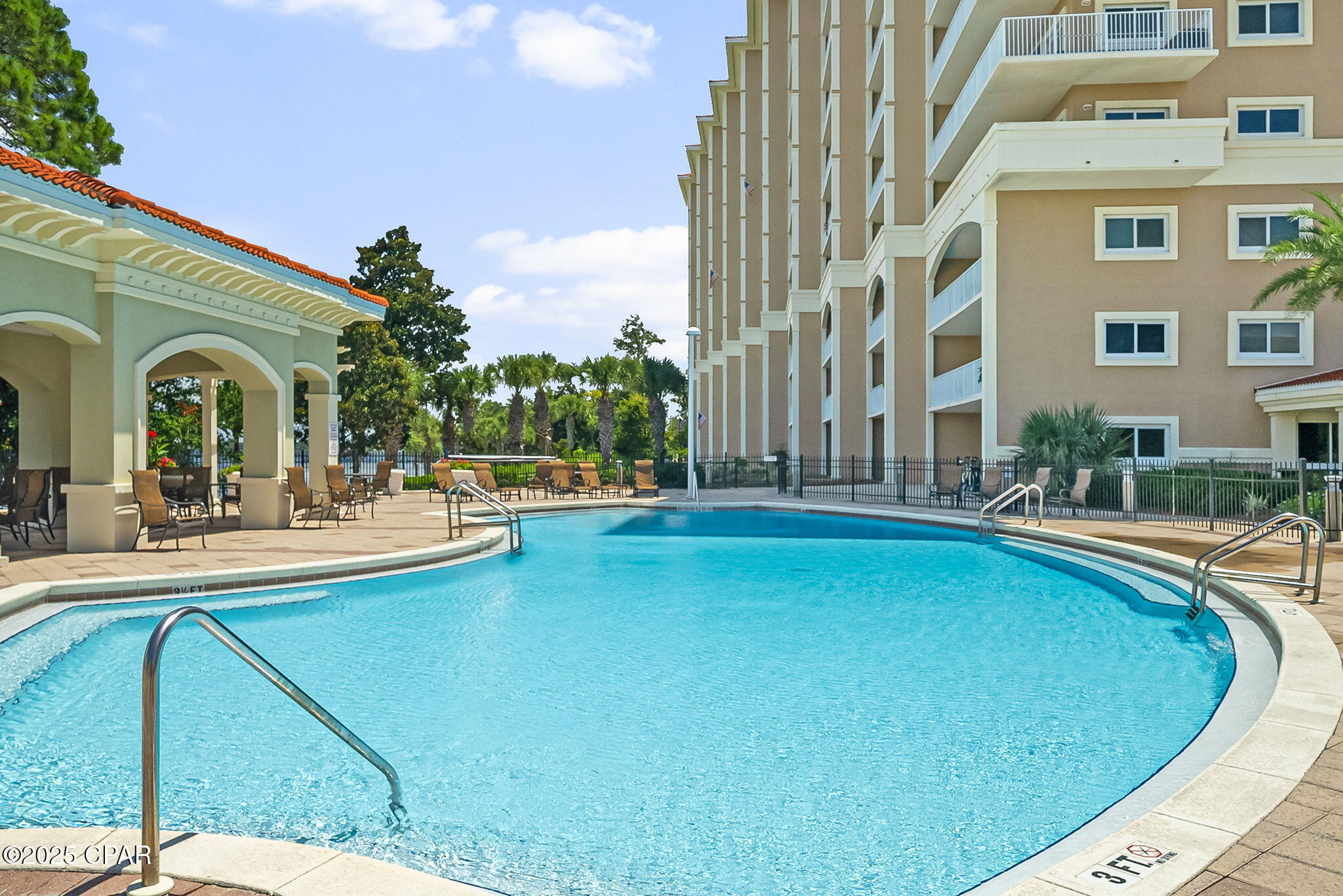 Aai6jwca2qcwfetzndhbrf84eze3okwwb_ozewmidcw