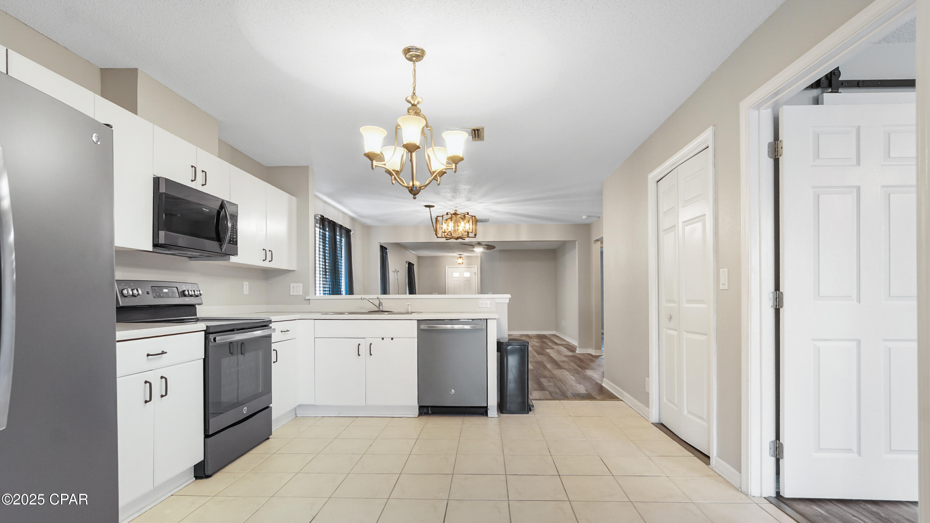 Q05rzerethla8rgbmhjuxvymcxrqldis7y3u3smlh_m