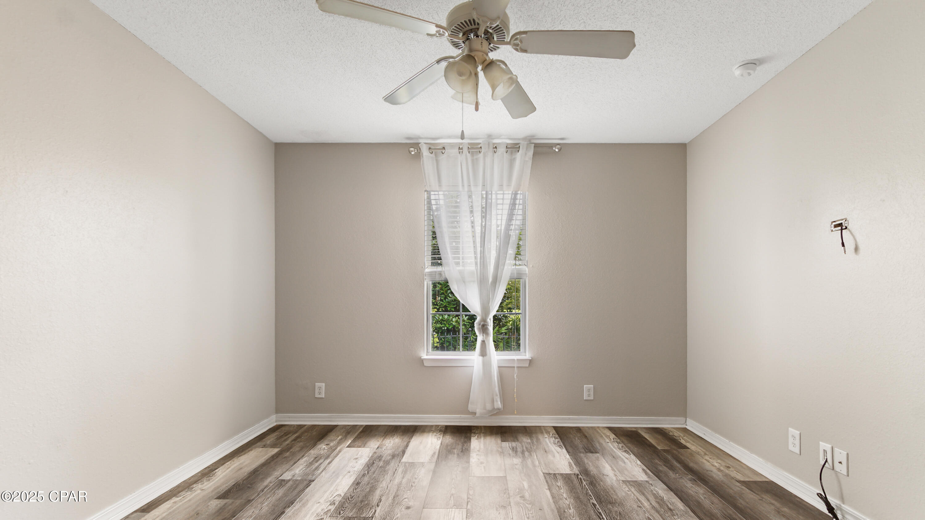 McCctur_hyrjusf6wqg87gmrmzcq1ihfqgkgfexv8r4