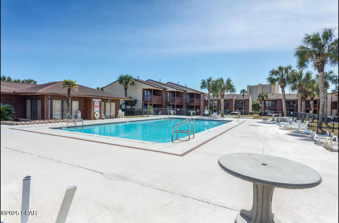 Image 2 For 17751 Panama City Beach Parkway 1a