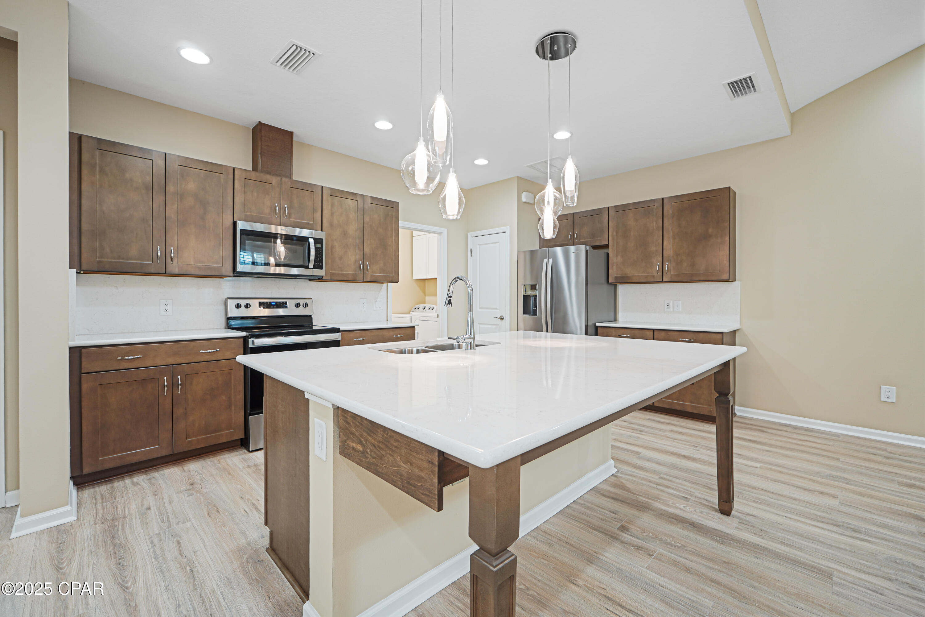 Qpztihdgpvmqfjlsstu6aoq5zzadksmgu4nz7crgrqg