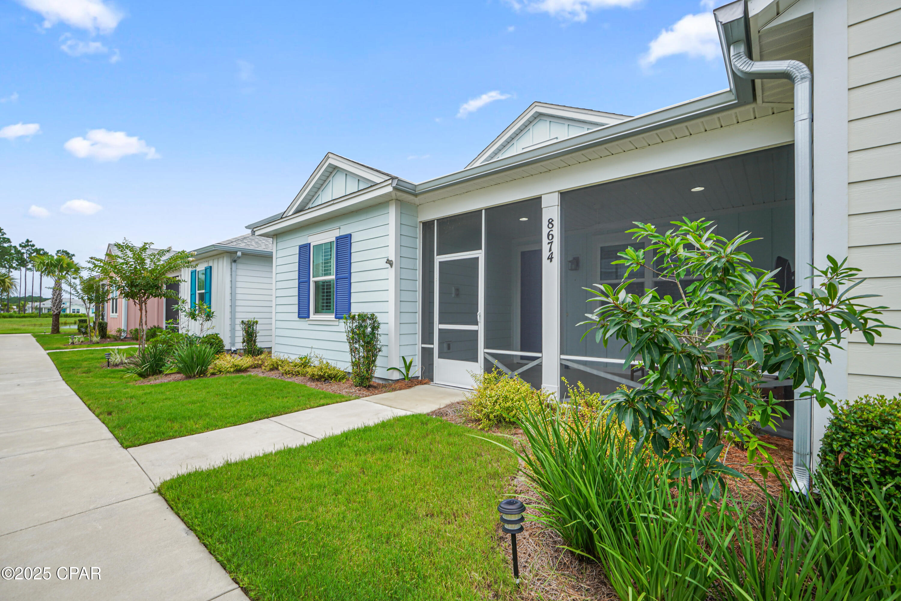 D9 Rplqi_uoxwi7svgjxqc5p9v_znm2en6uwzr5myic