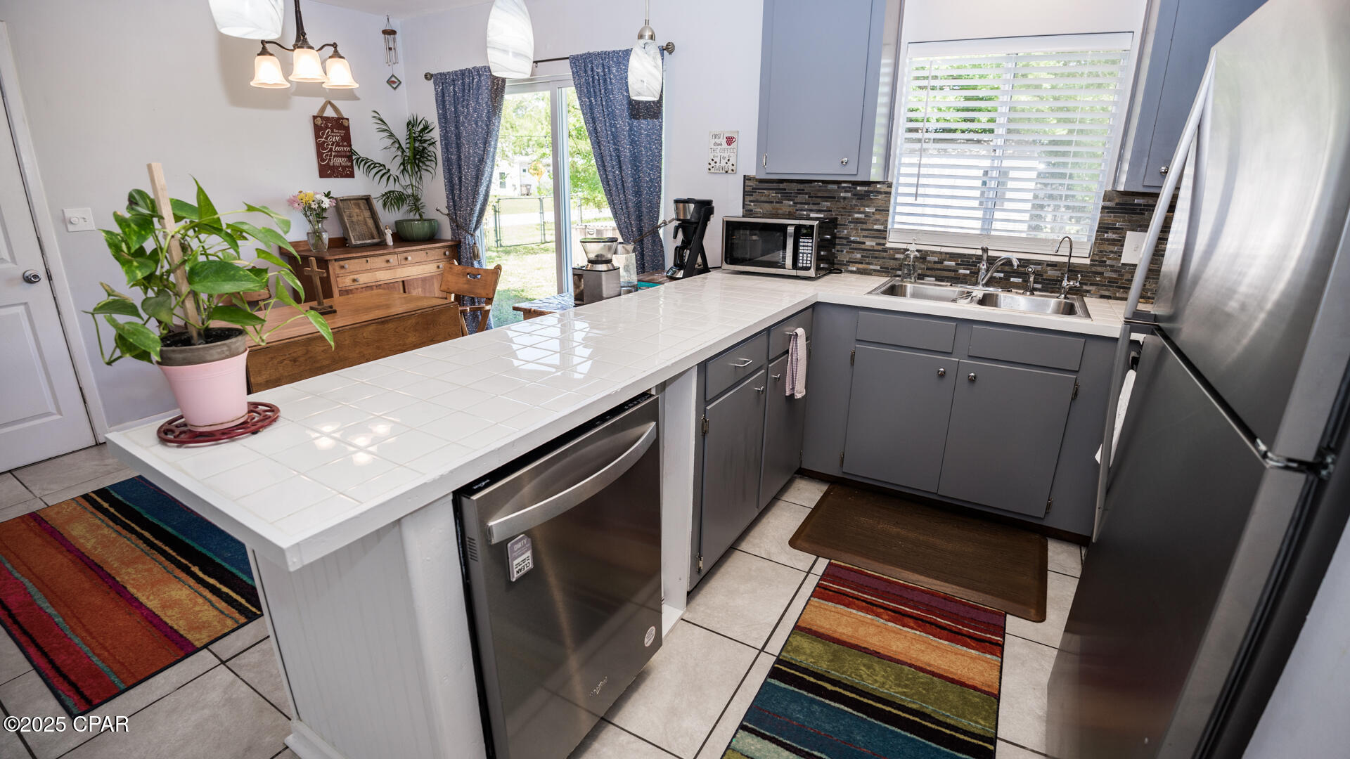 Image 12 For 2808 Garrison Avenue