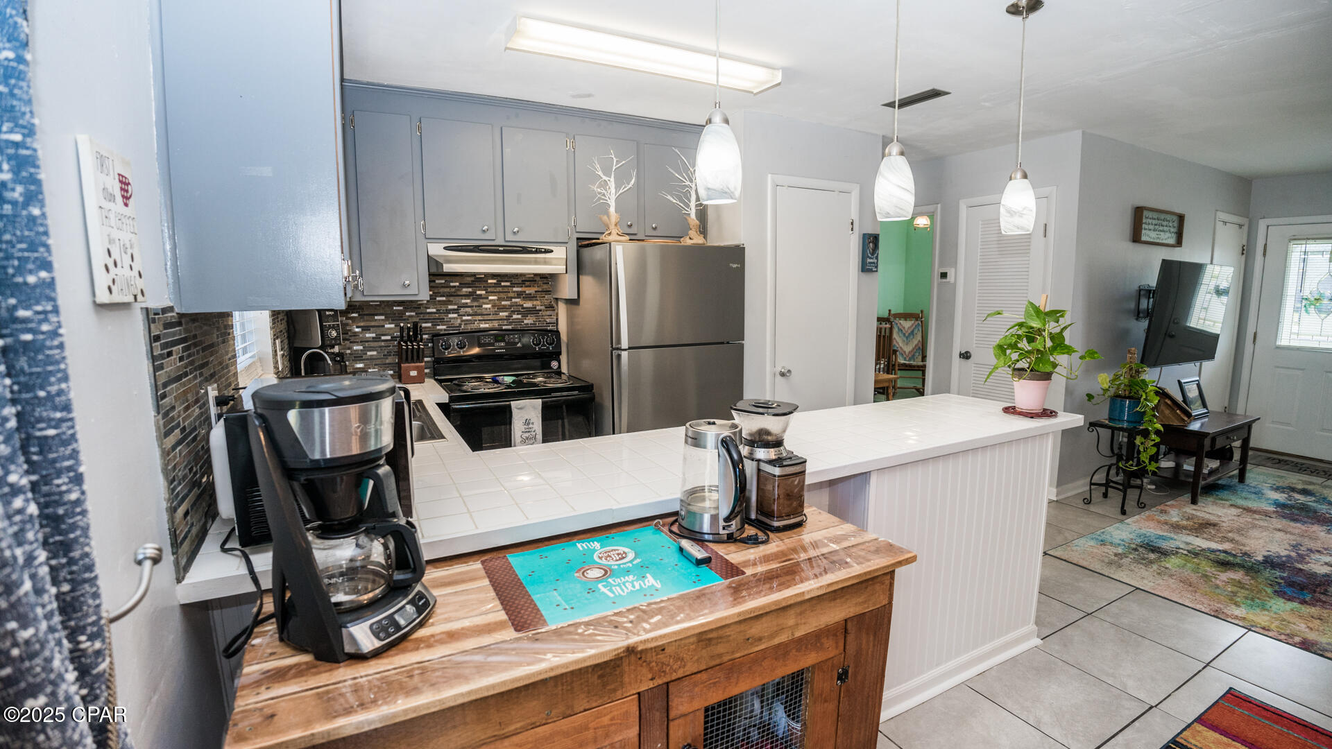 Image 20 For 2808 Garrison Avenue