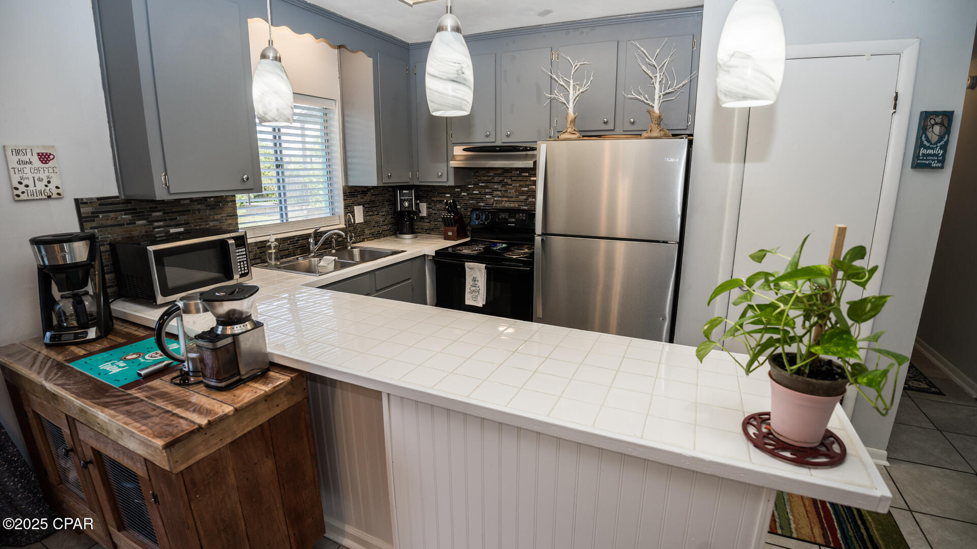 Image 21 For 2808 Garrison Avenue