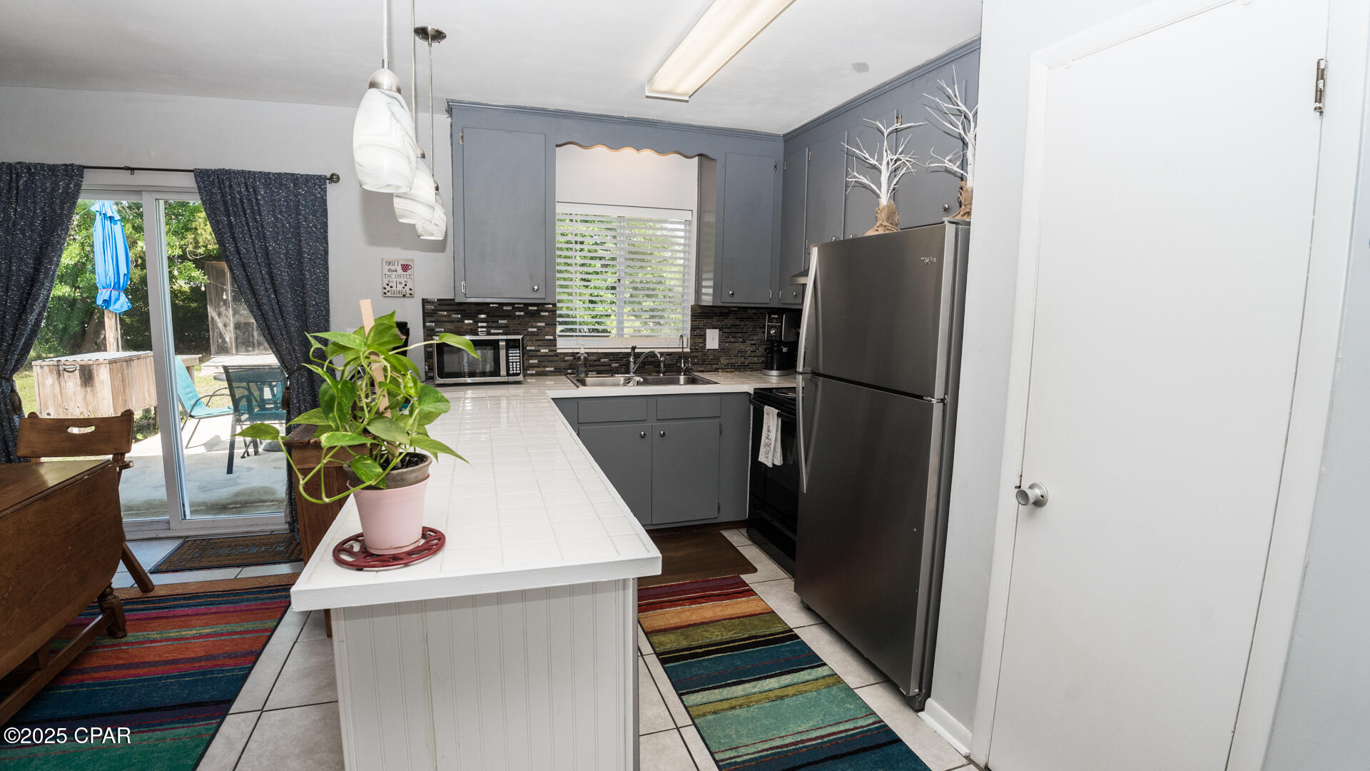 Image 8 For 2808 Garrison Avenue