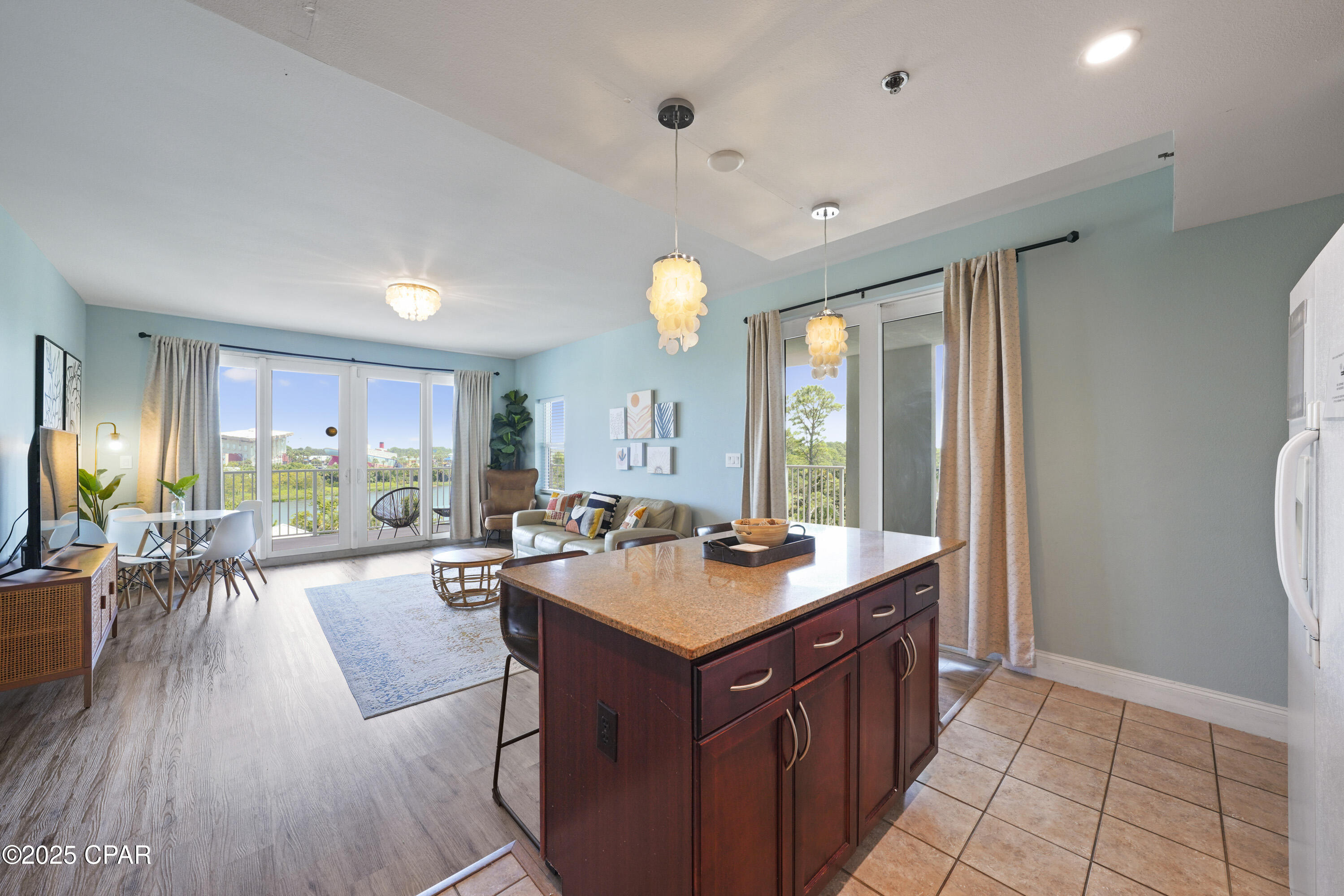 Image 10 For 9860 Thomas Drive 301