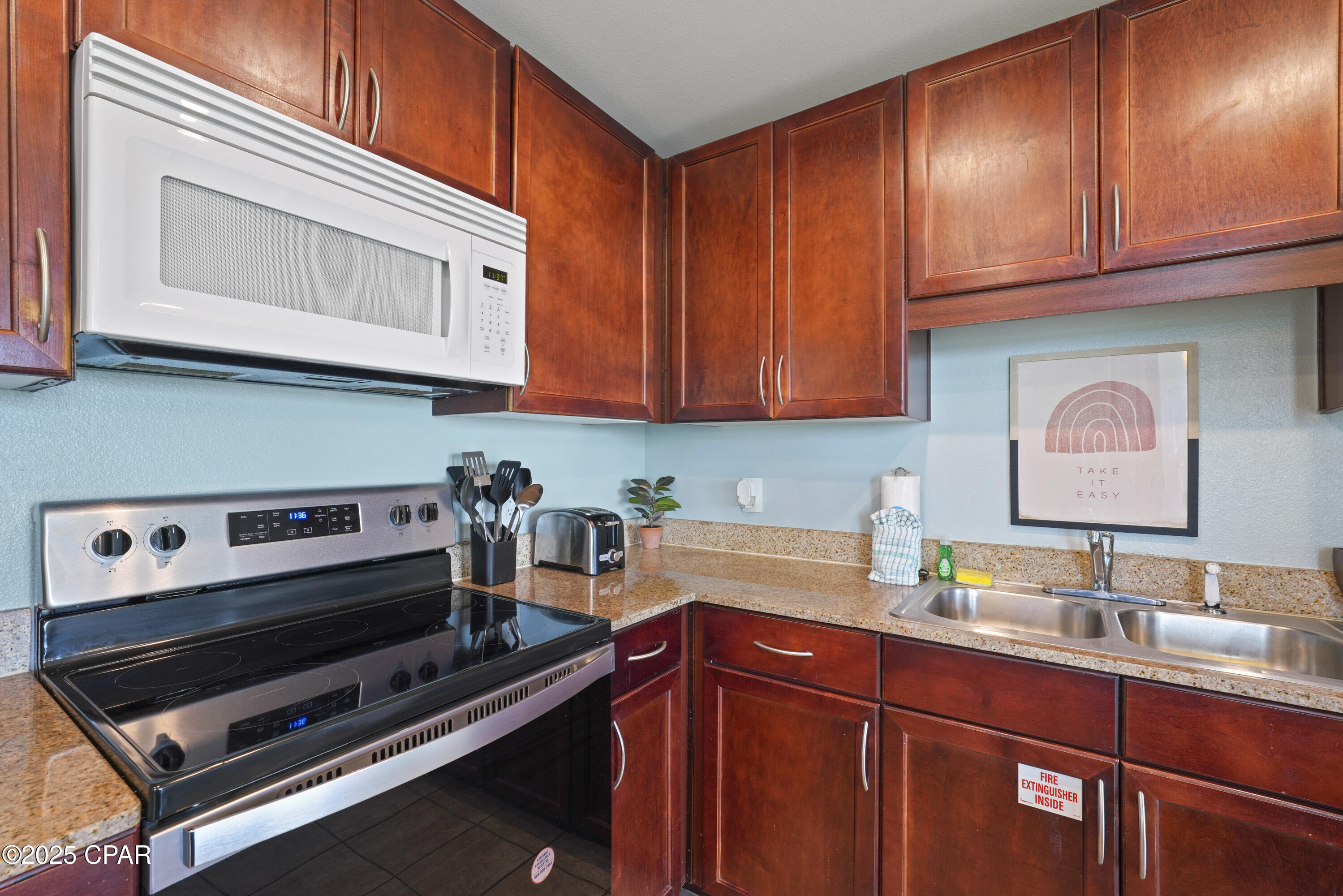 Image 14 For 9860 Thomas Drive 301