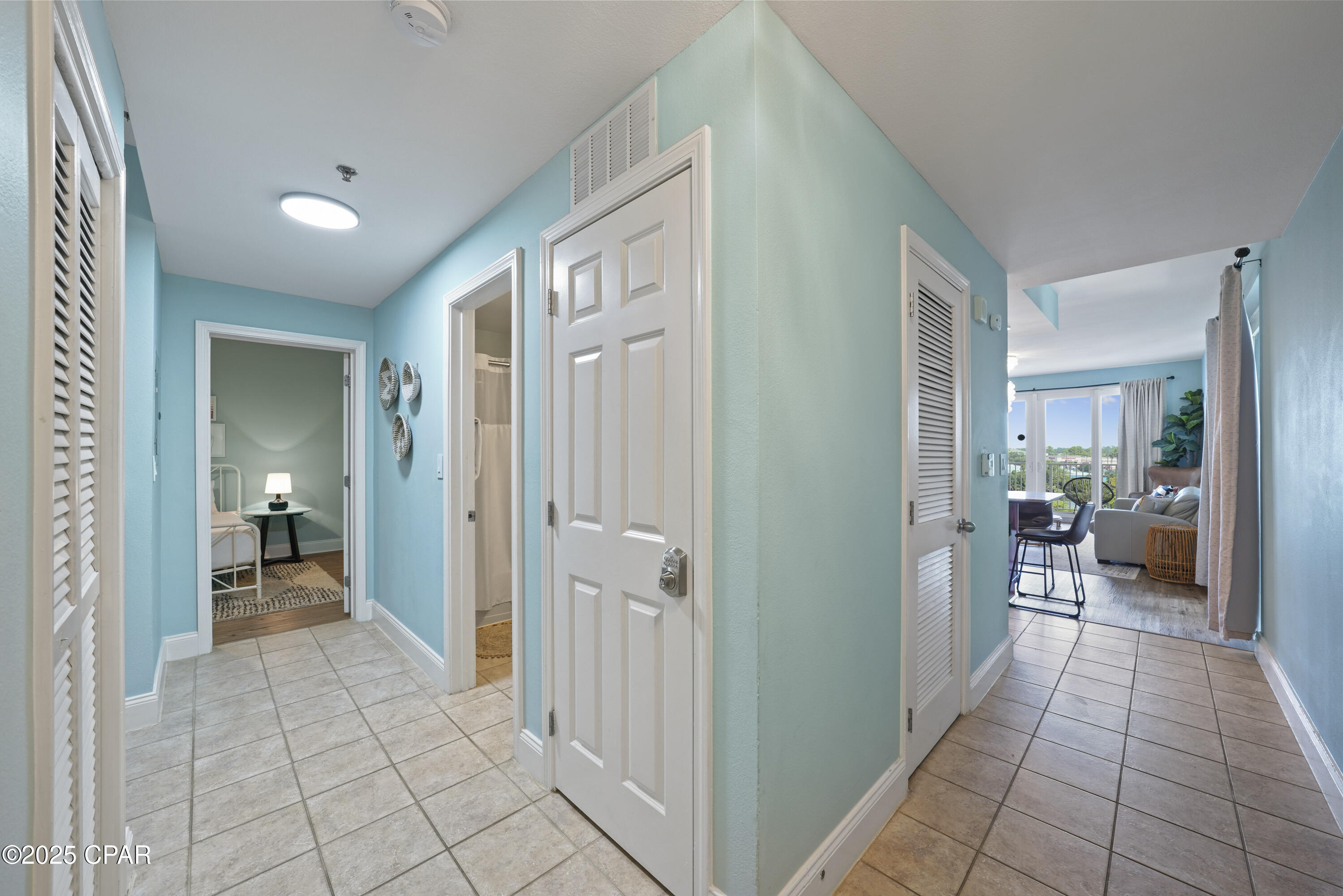 Image 27 For 9860 Thomas Drive 301