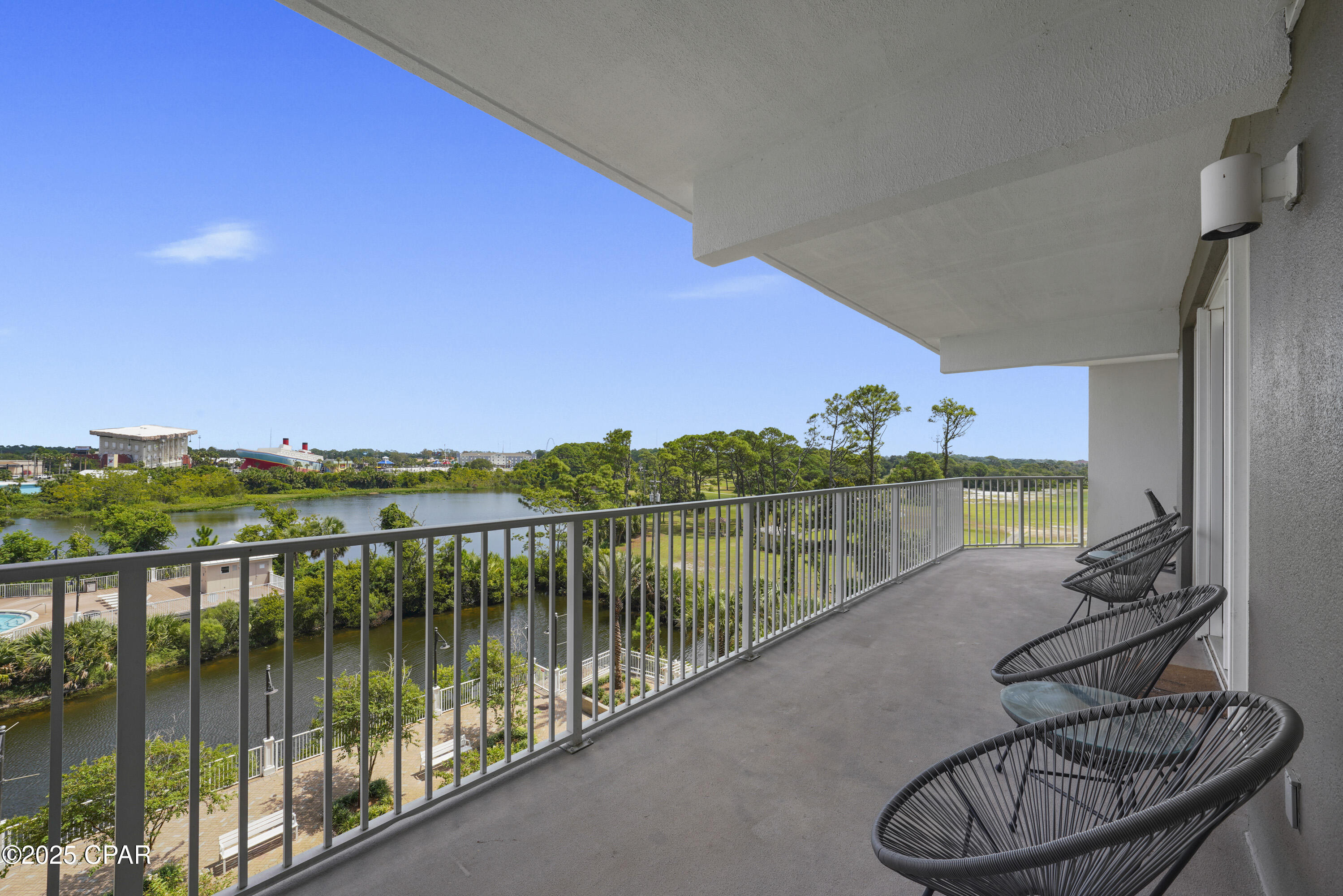 Image 36 For 9860 Thomas Drive 301