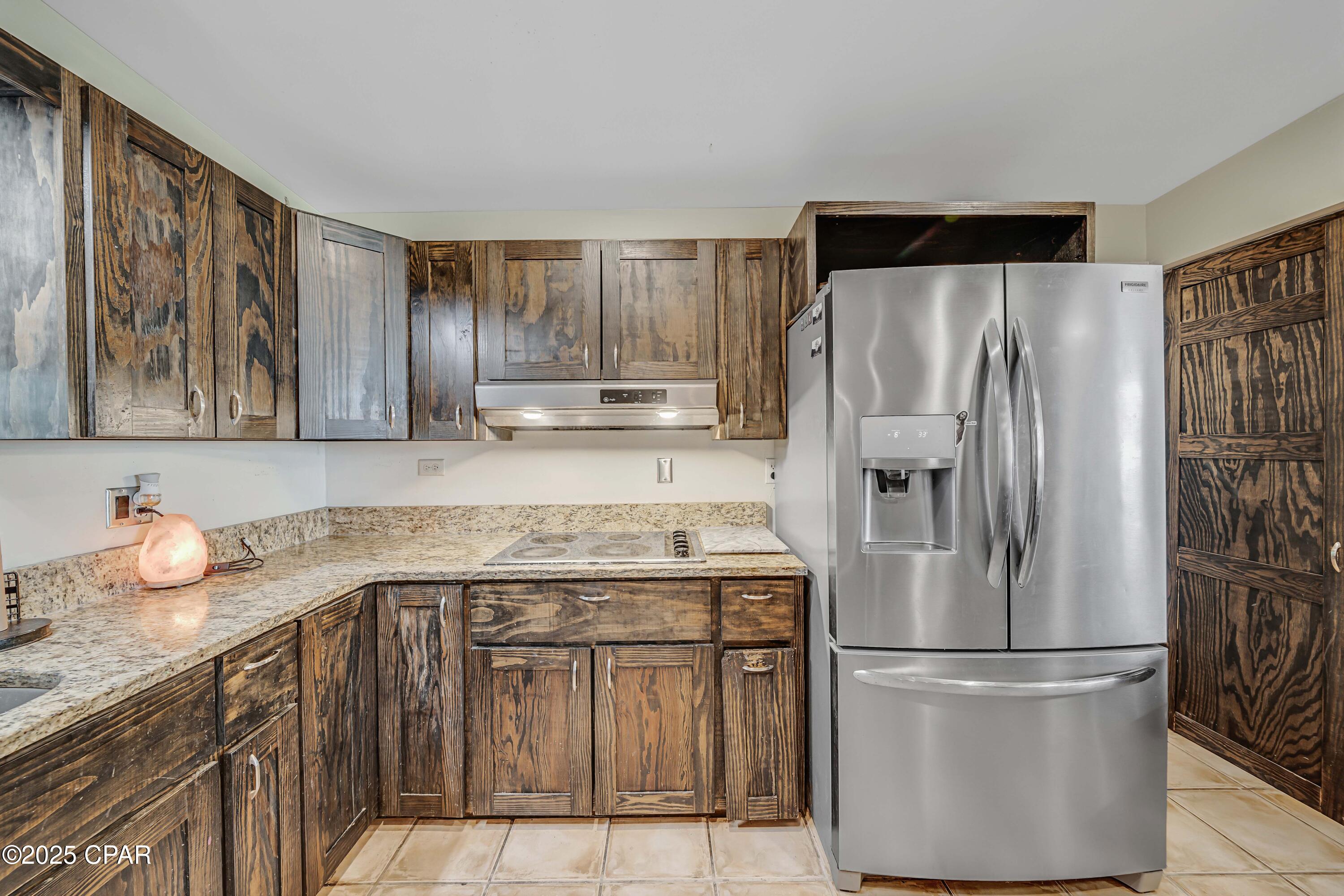 1y00vrgt1jzu8fkc8dqvets8bswgb09tvuesfvpevkc