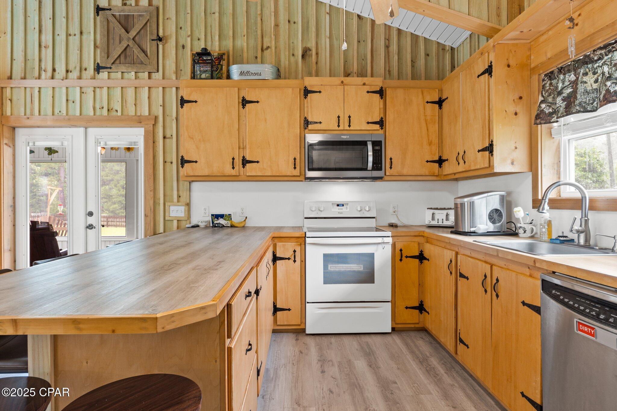 L0zlifzdquctnhcqf7t I Xogh4j_70yw7rm_zkkq7e