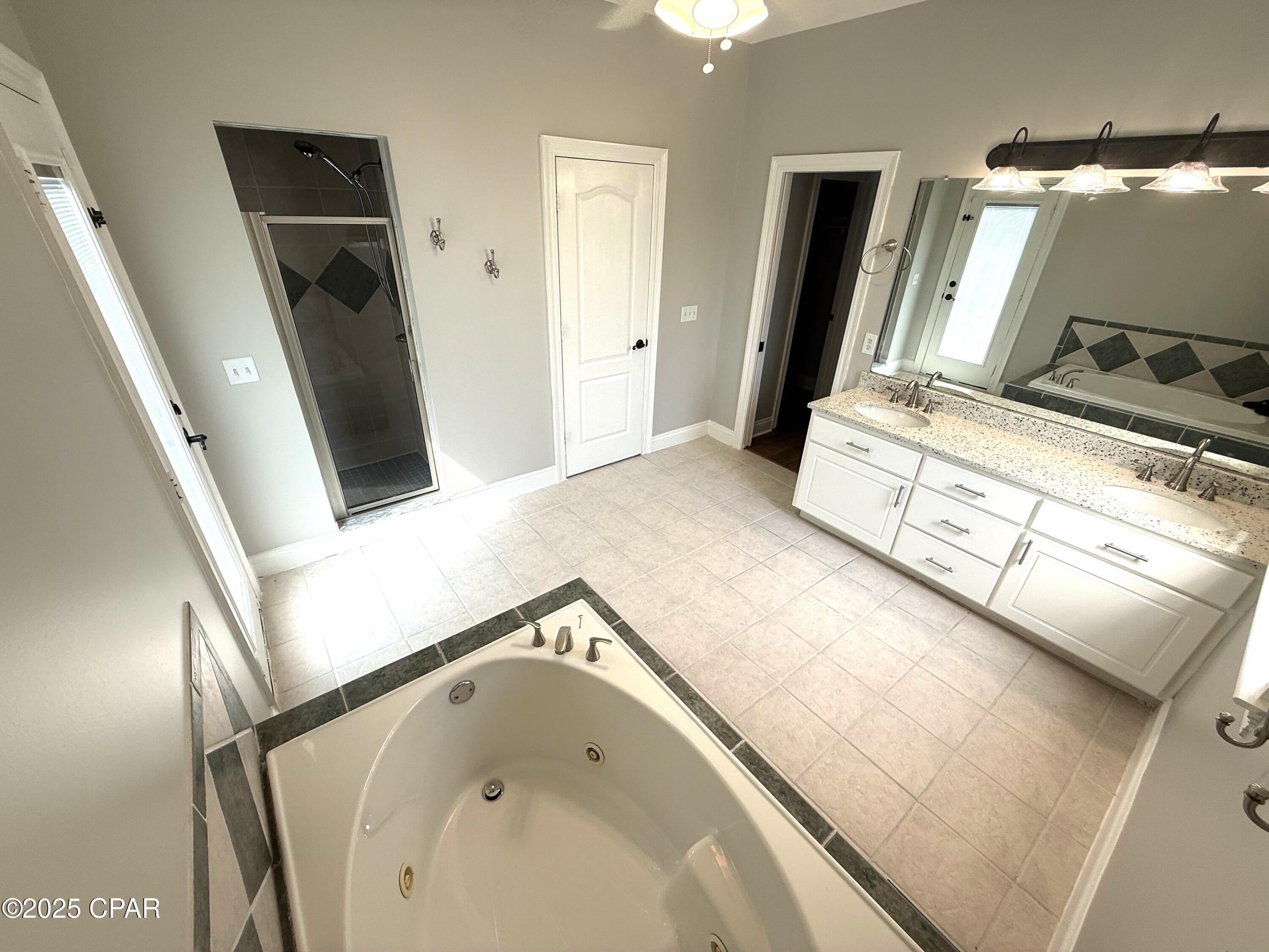 Image 25 For 12207 Lyndell Plantation Drive