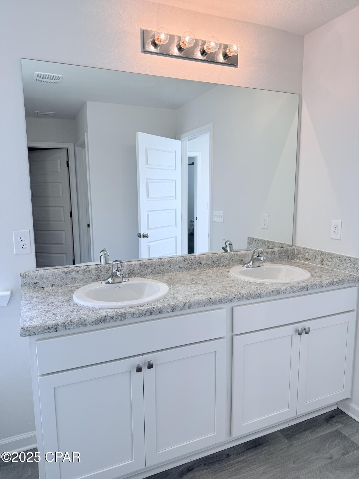 Y6d2oba3rtchcyncfdiyhlqkg1dxnlwv50ag8ervp2g