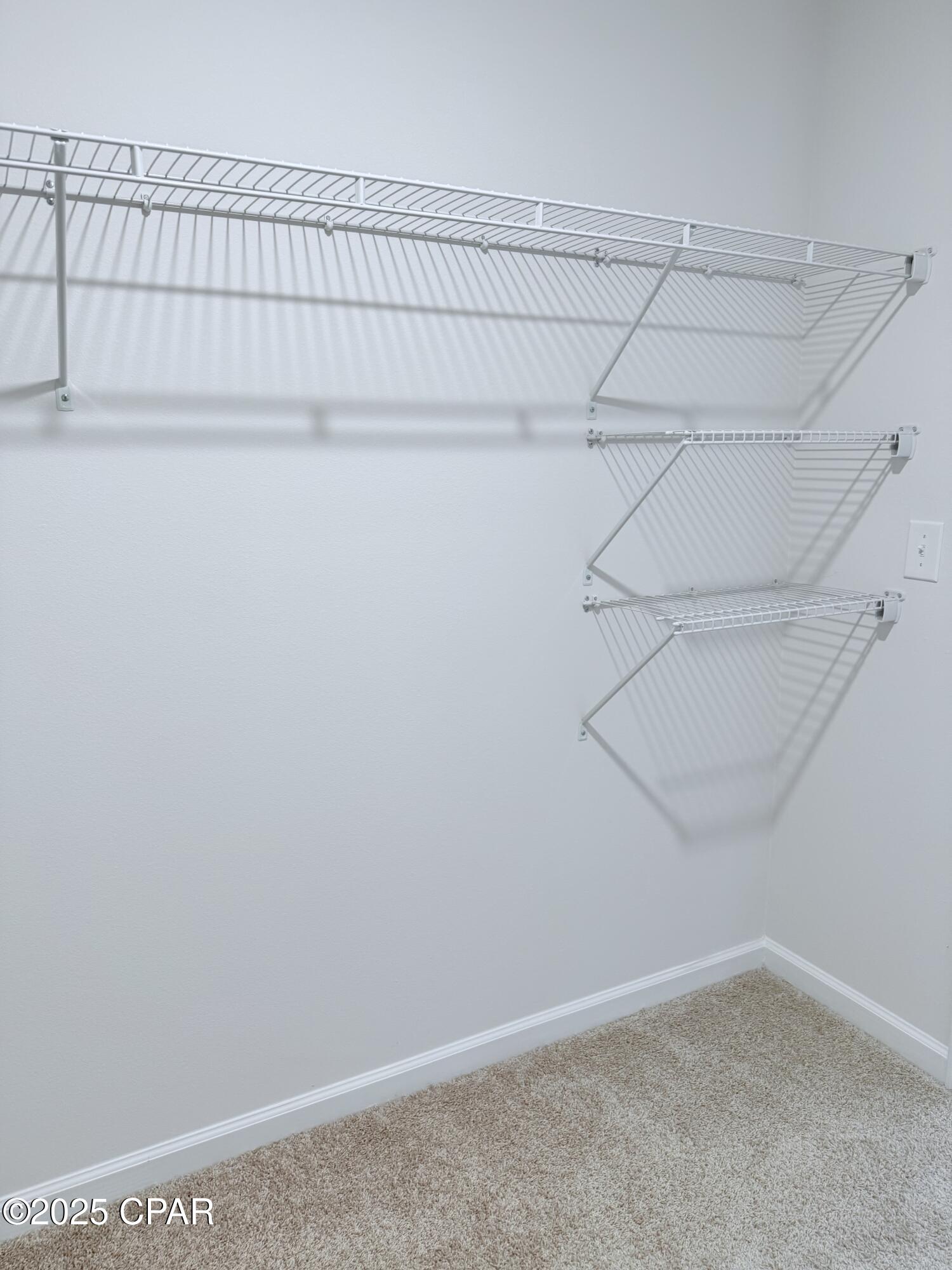 8kdins_w6v8b9spdtjkylyks5zwedtgmptbtzc9wabg