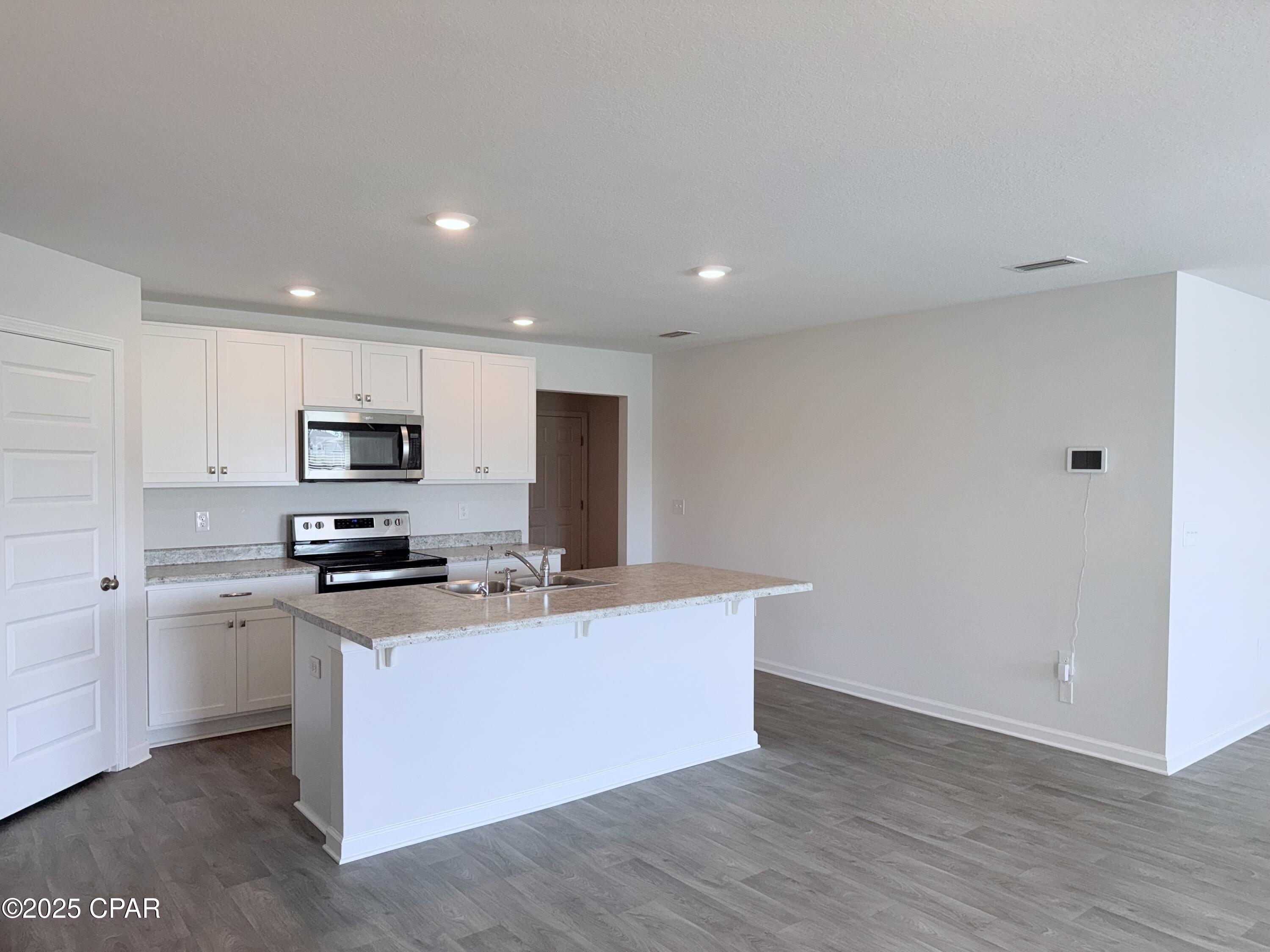 7usfzd560de_kczuwwsojpiywwx9xztrzvvkzqahm2w