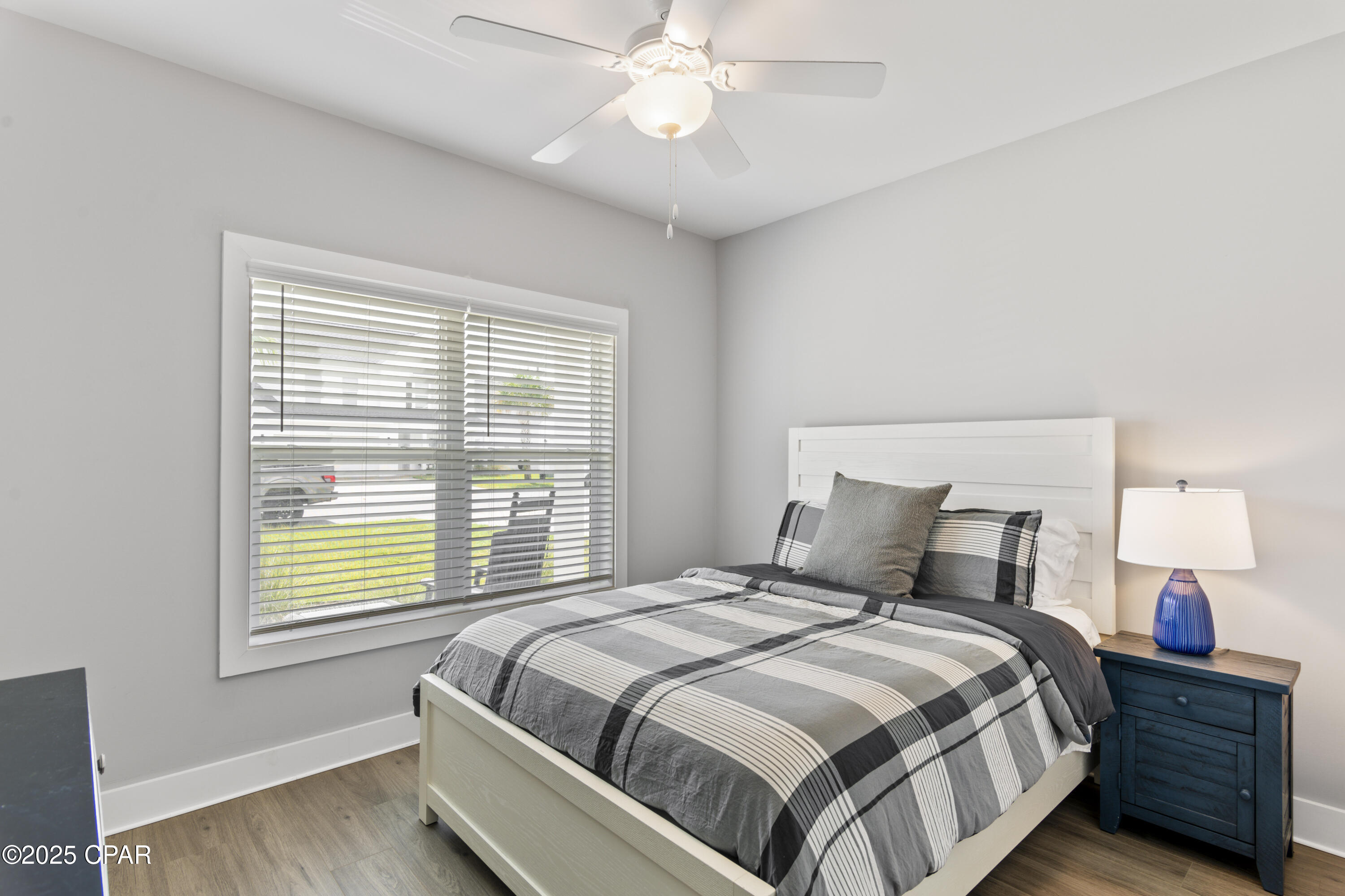 Image 19 For 709 Landing Circle