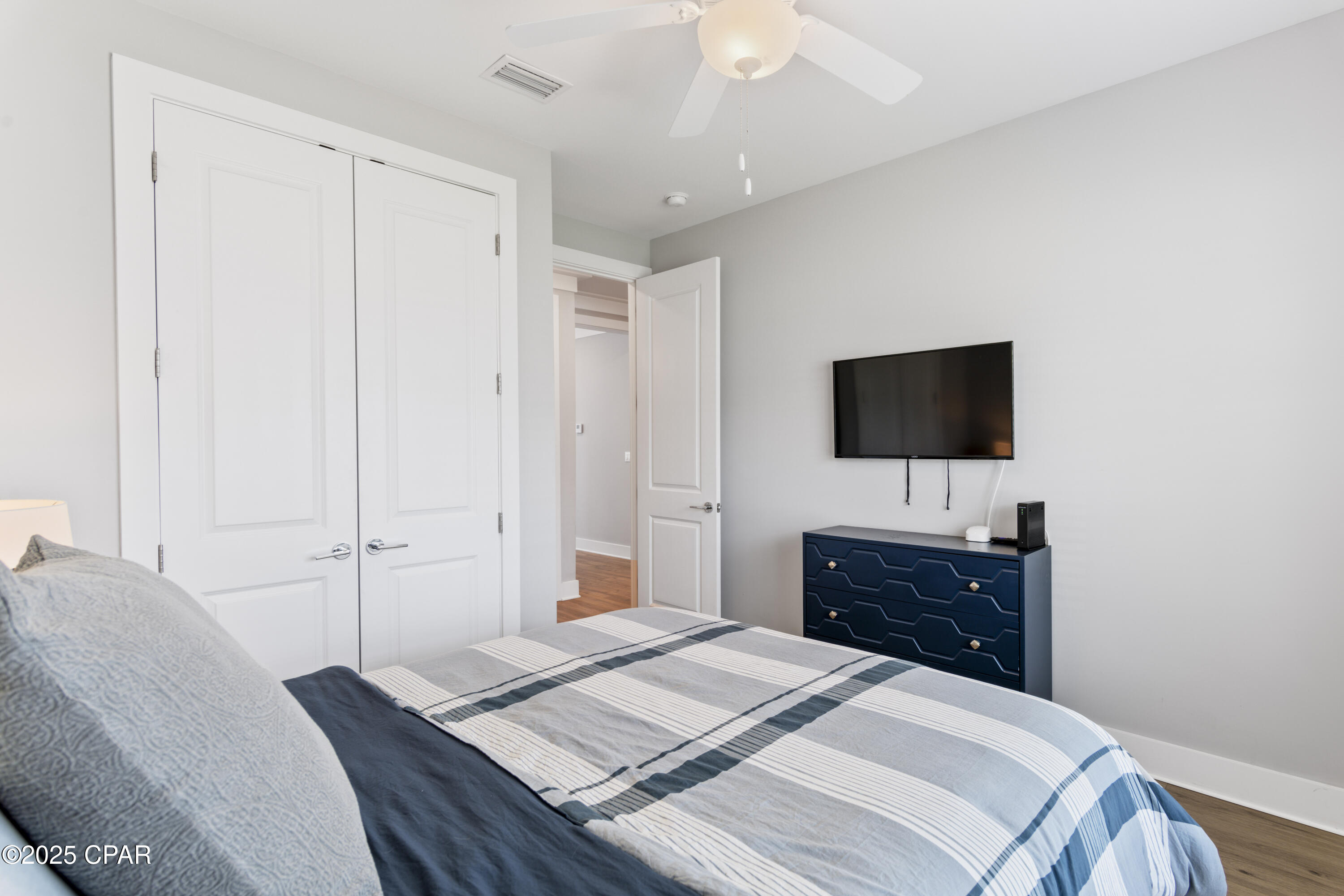 Image 20 For 709 Landing Circle