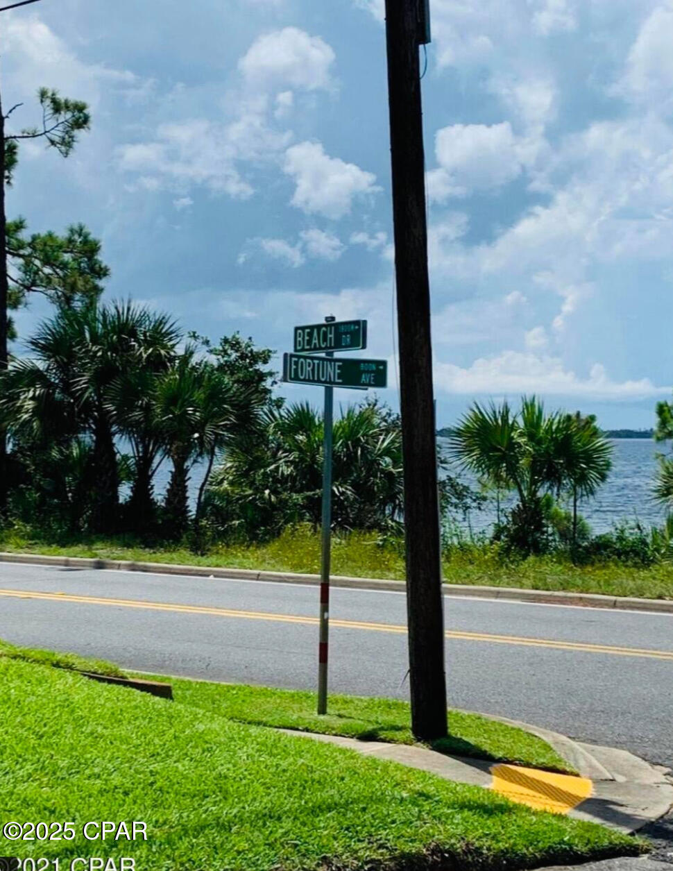 Image 26 For 1111 Fortune  A