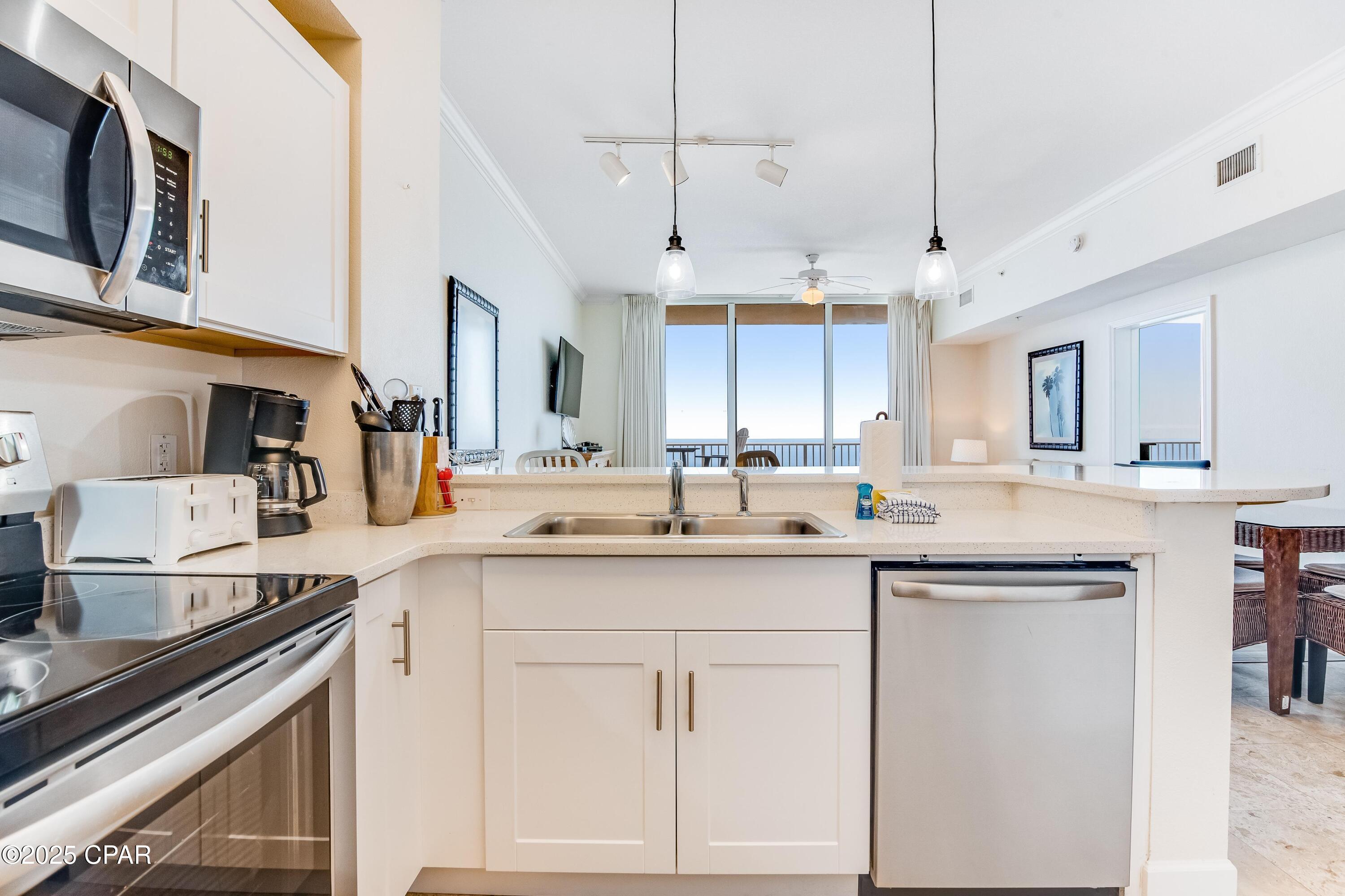 Image 11 For 16819 Front Beach Road 3015