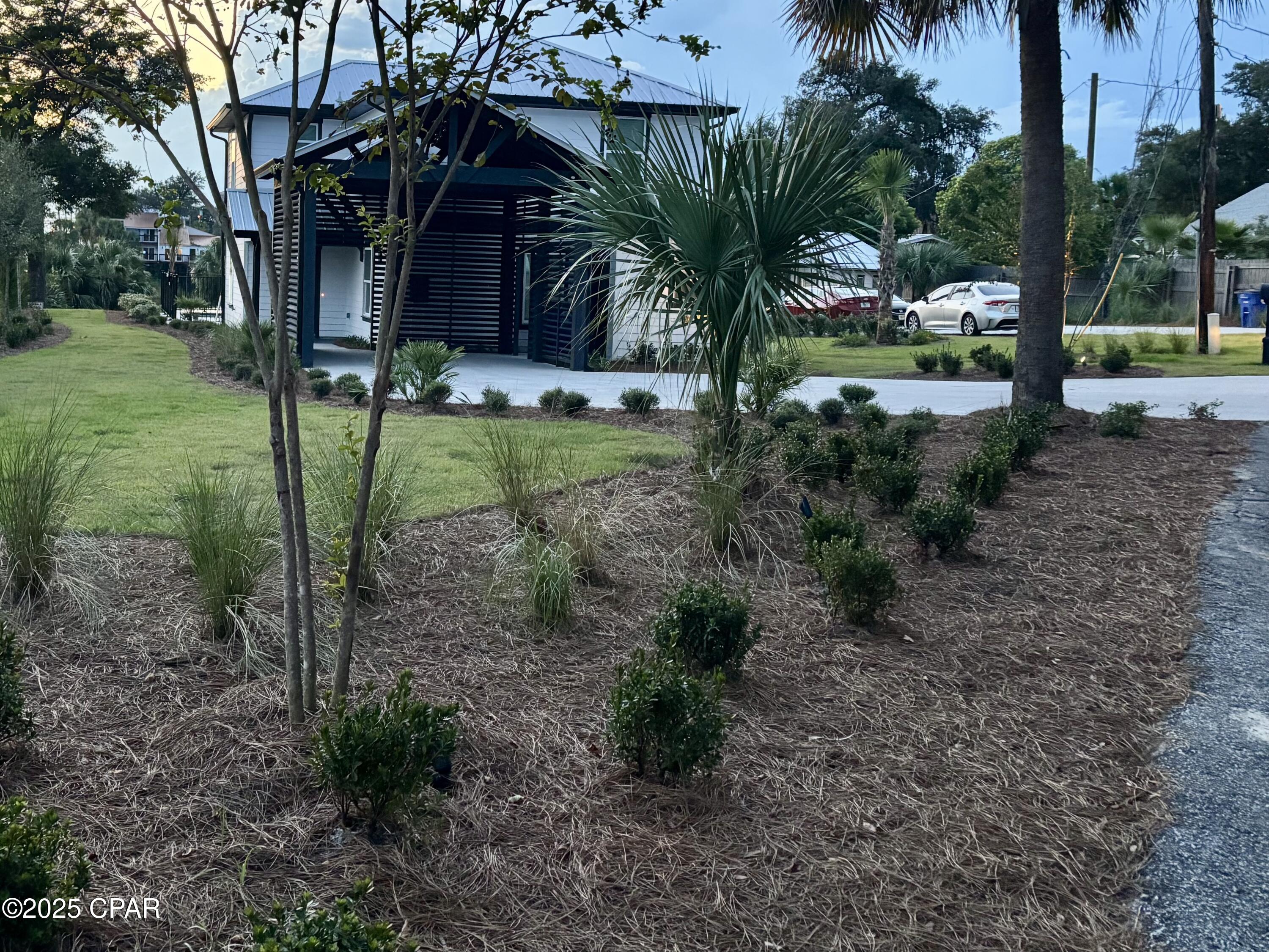 Image 4 For 401 Massalina Drive