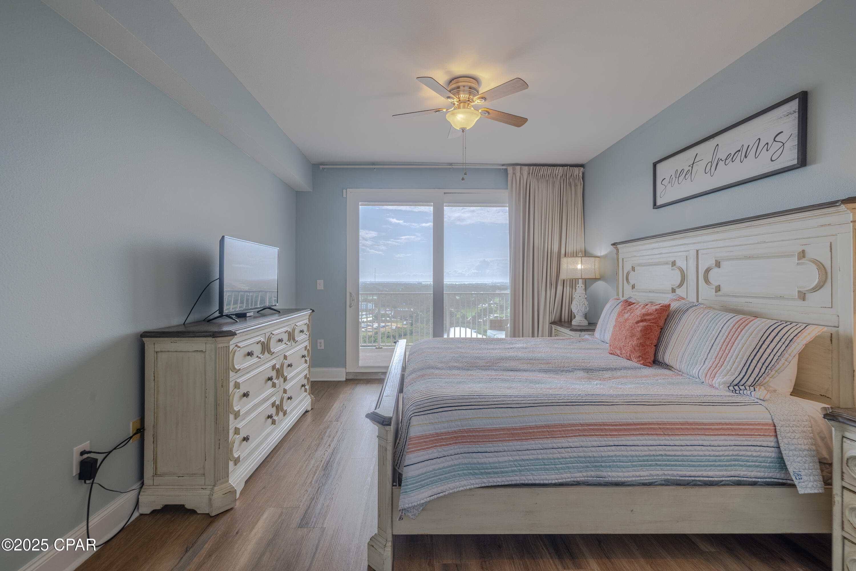 Image 15 For 9902 Thomas Drive 1831