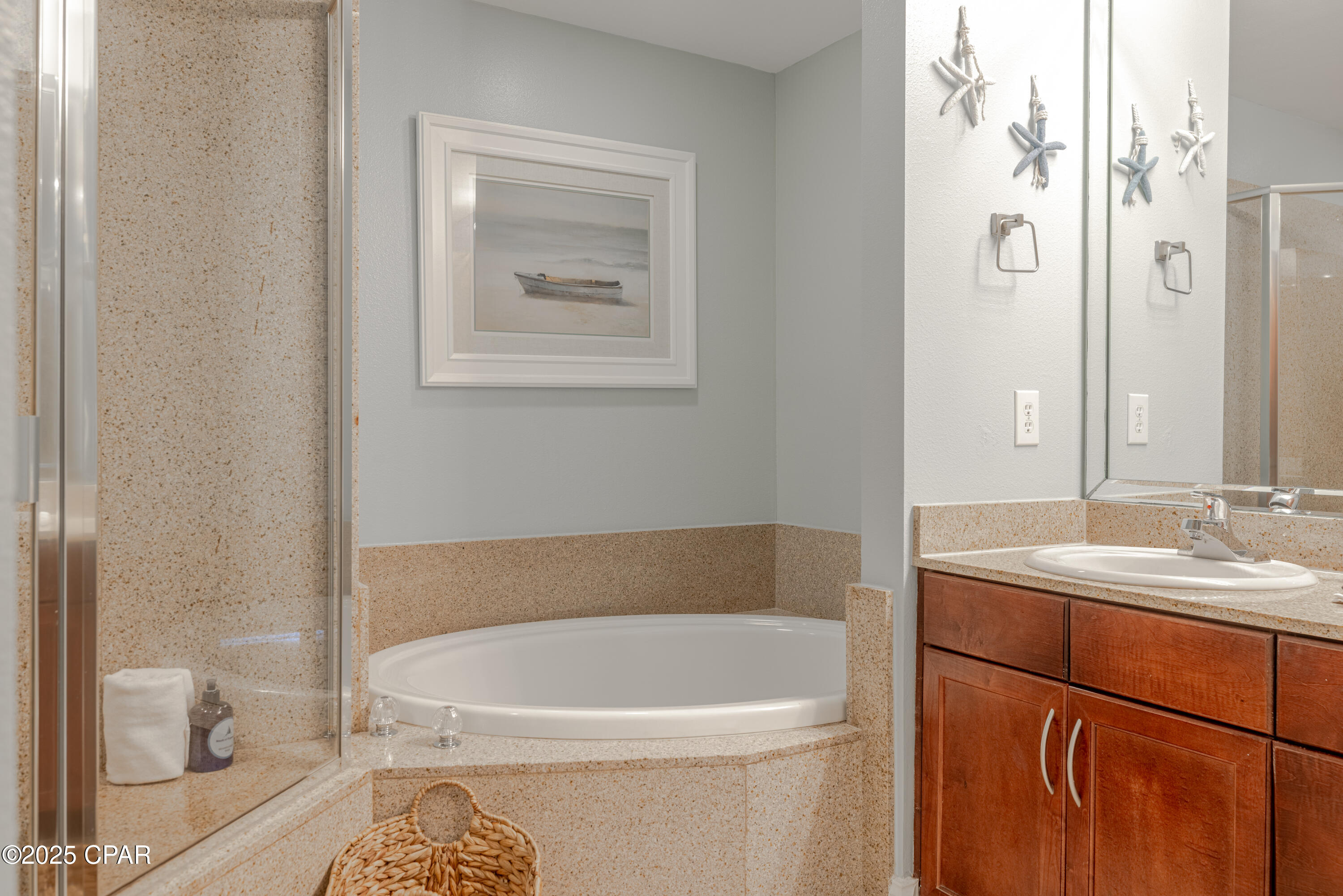 Image 19 For 9902 Thomas Drive 1831