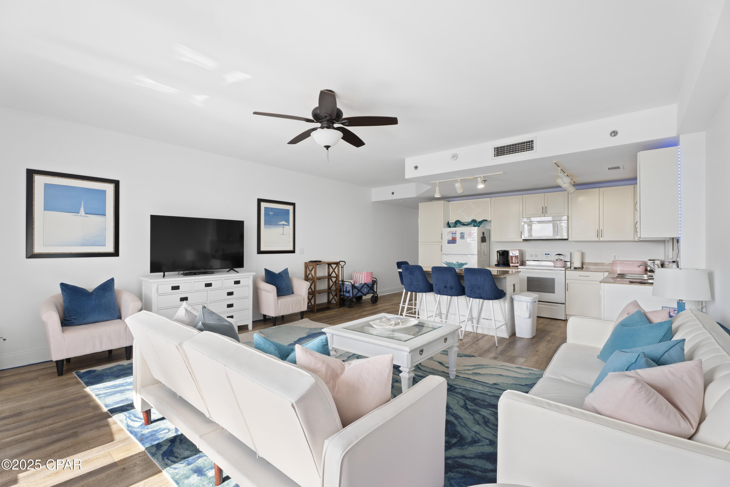 Ewufugkedgiglu9kgyri268occcjfdab5xkx96xfcgu