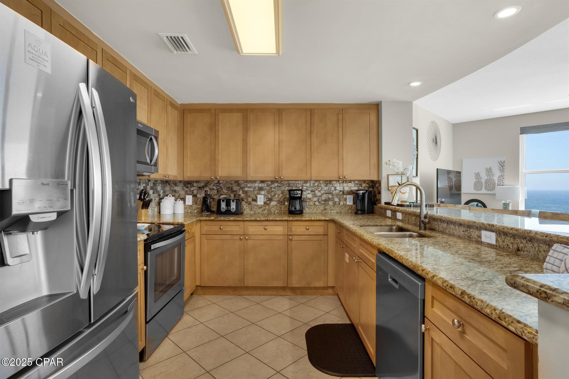 Image 20 For 15625 Front Beach Road 1201