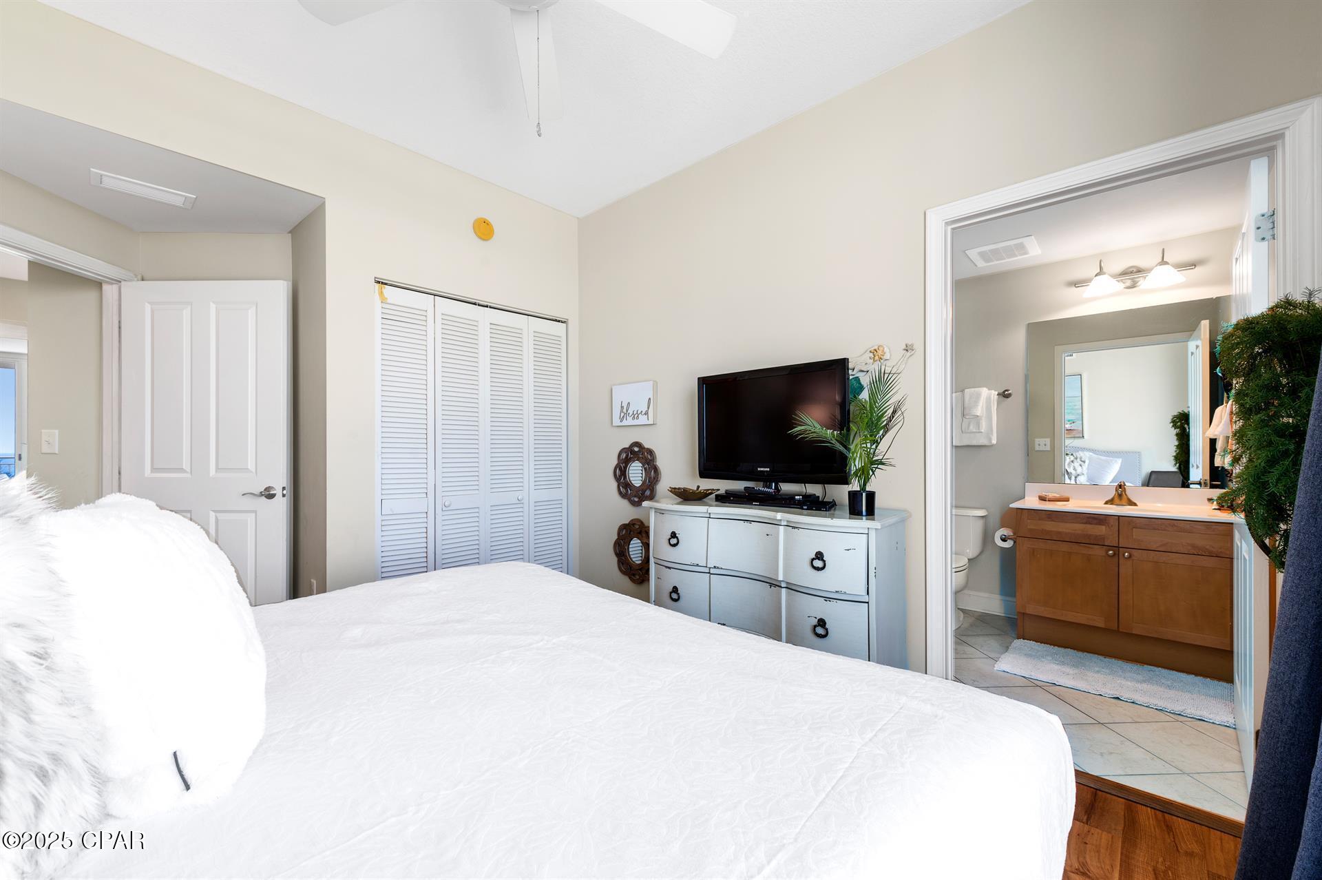 Image 30 For 15625 Front Beach Road 1201
