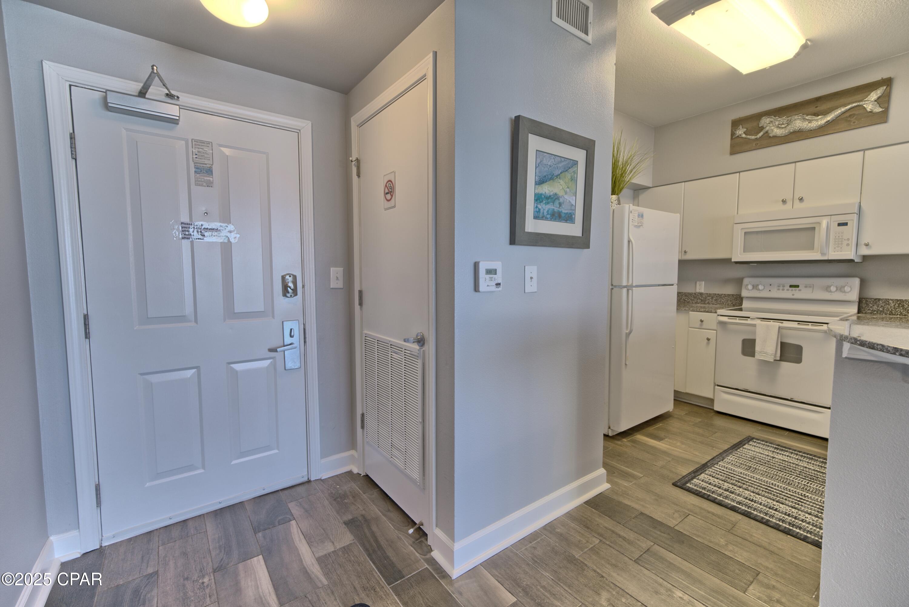 Image 12 For 9900 Thomas Drive 917