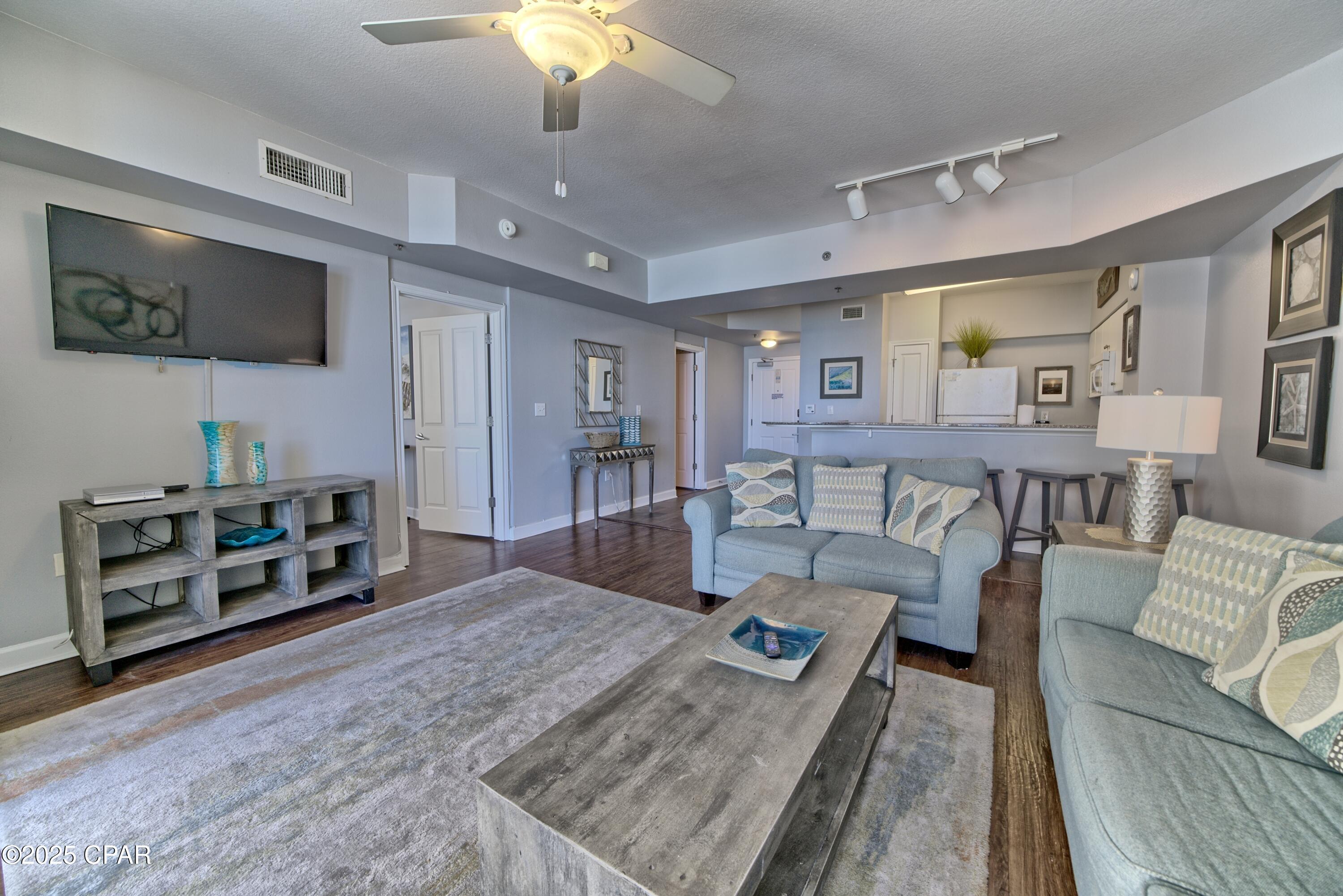 Image 6 For 9900 Thomas Drive 917