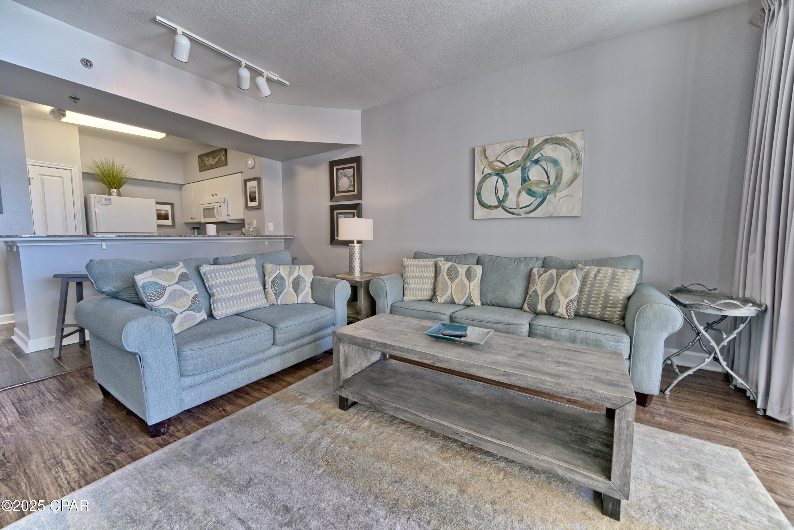 Image 8 For 9900 Thomas Drive 917