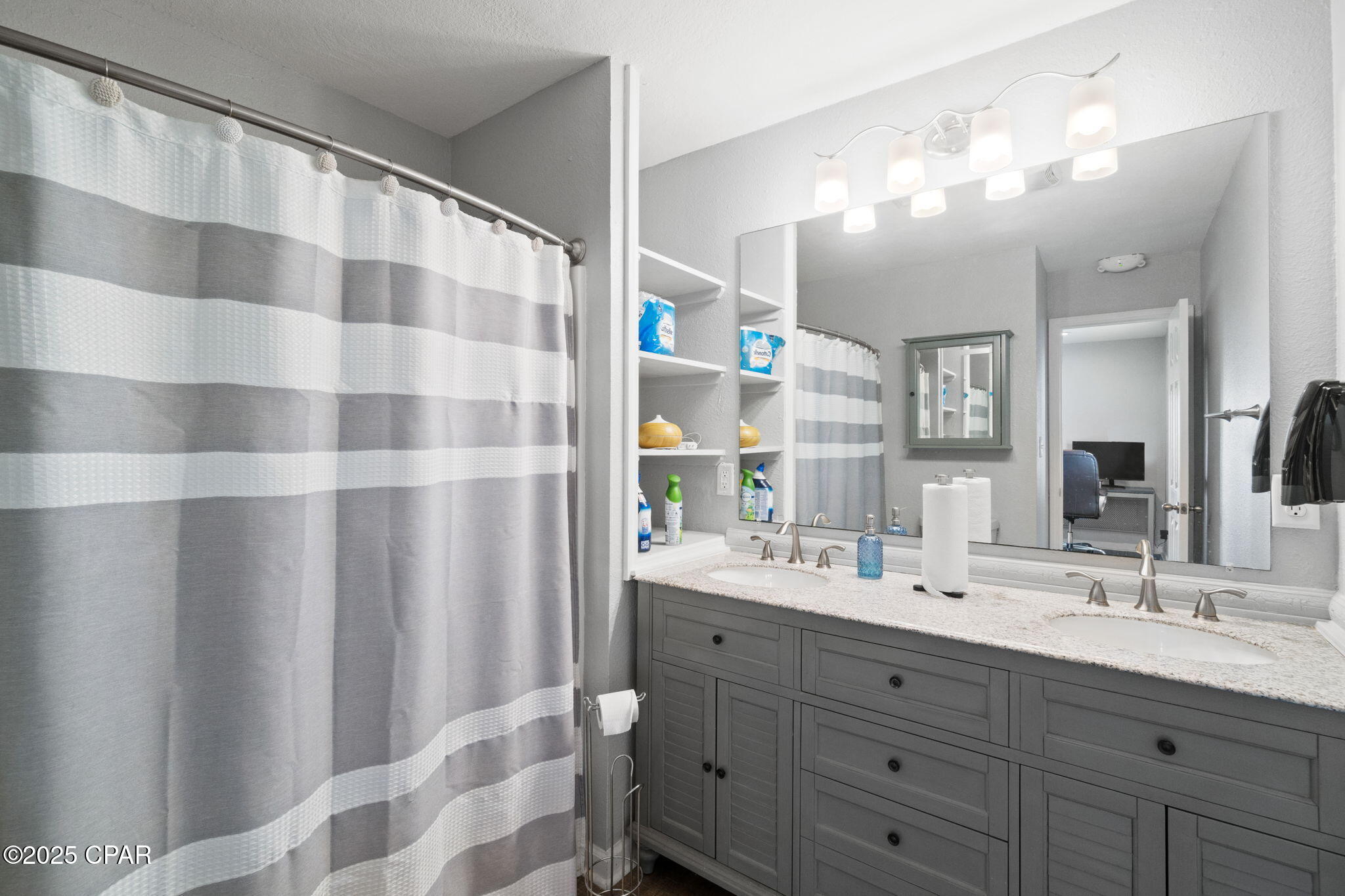 Upjkoa1czdy6hylr9wt8uszvwe5wpifbuf_nb6xxo98