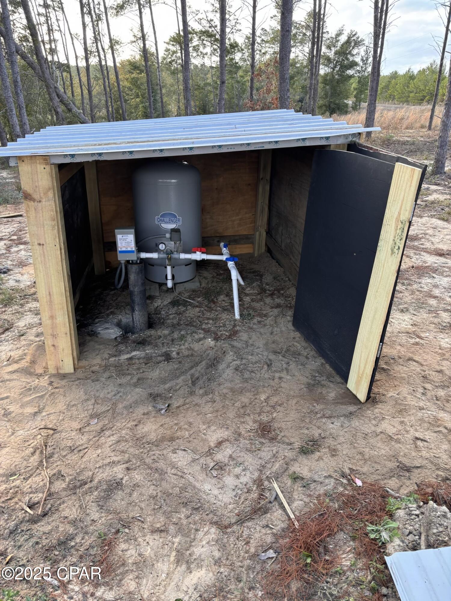 Image 3 For 4801 Lake Ridge Drive