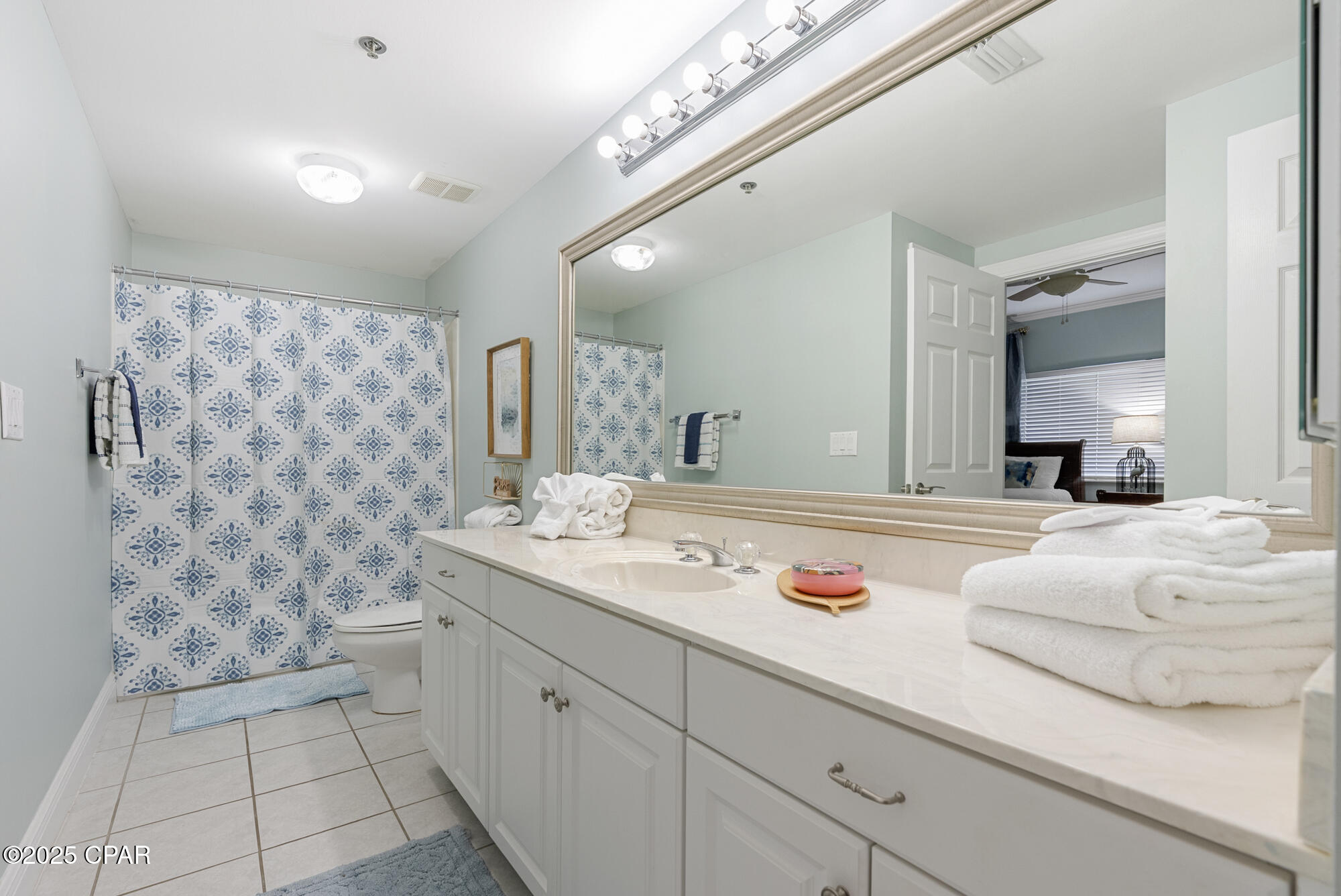 5x7xhwbnuuzvyfitodnohzrsdcbsf00emil7pl5_uds