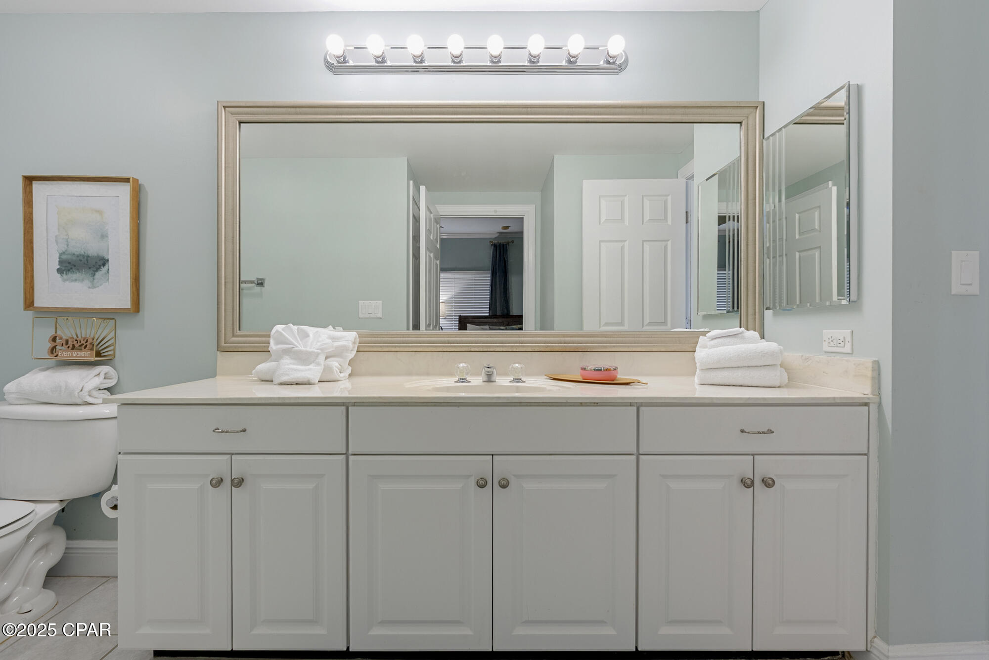 Ektkiniqgfphveaiockgm1vqkmmdupoykidnofcw6ry