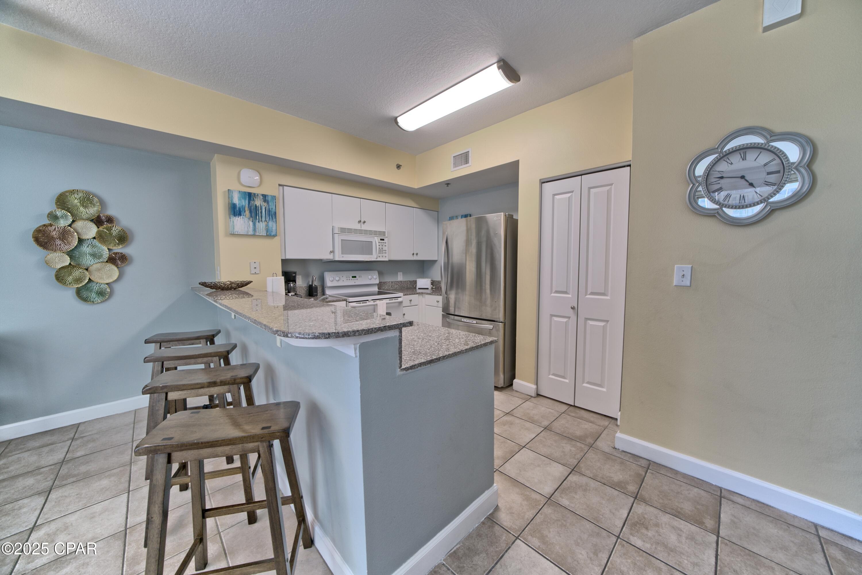 Image 10 For 9900 Thomas Drive 409