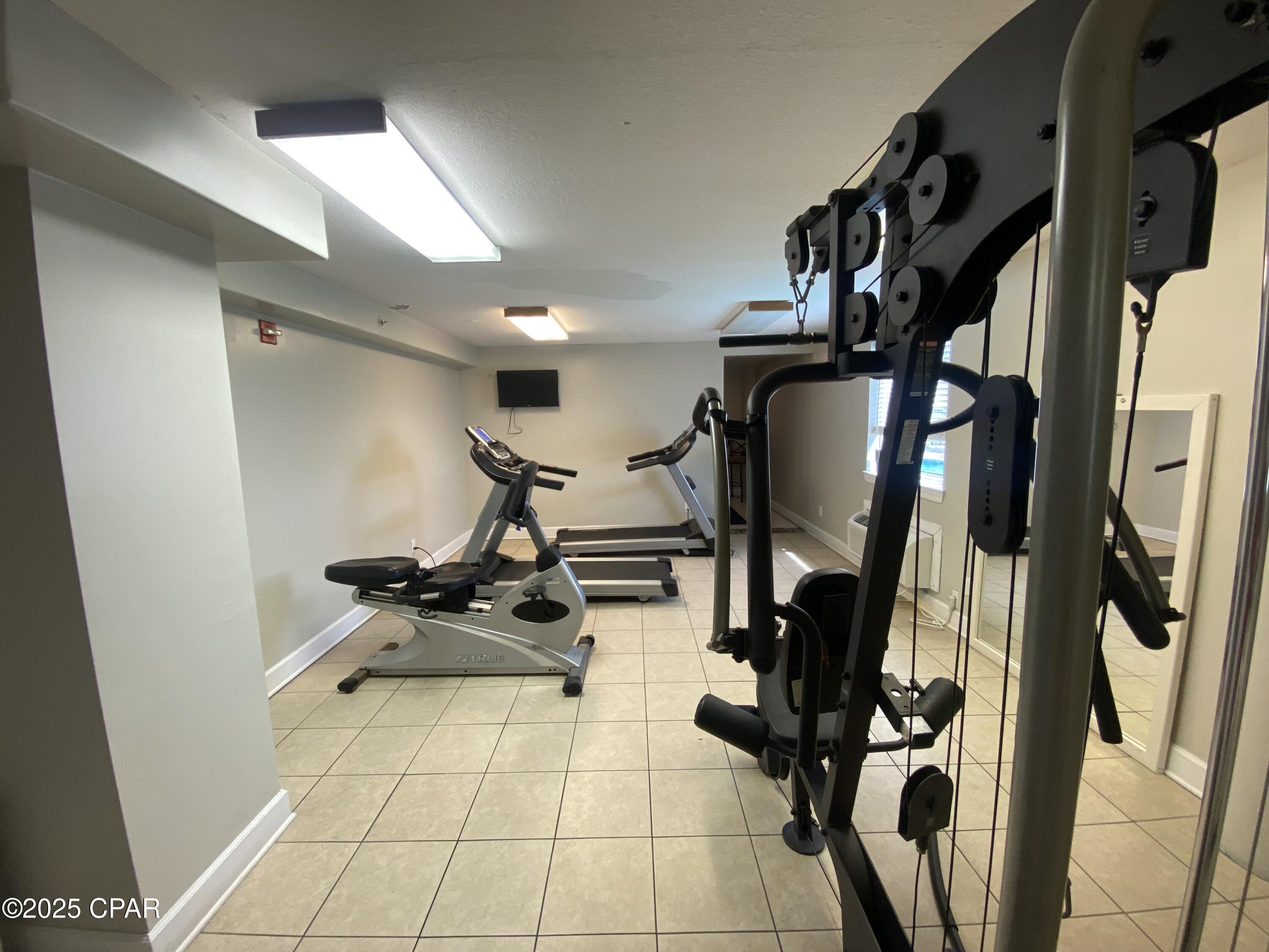 Zl Kdhb8cm Bnn1flaled72gvyhqcdd Qyqvslb5u00