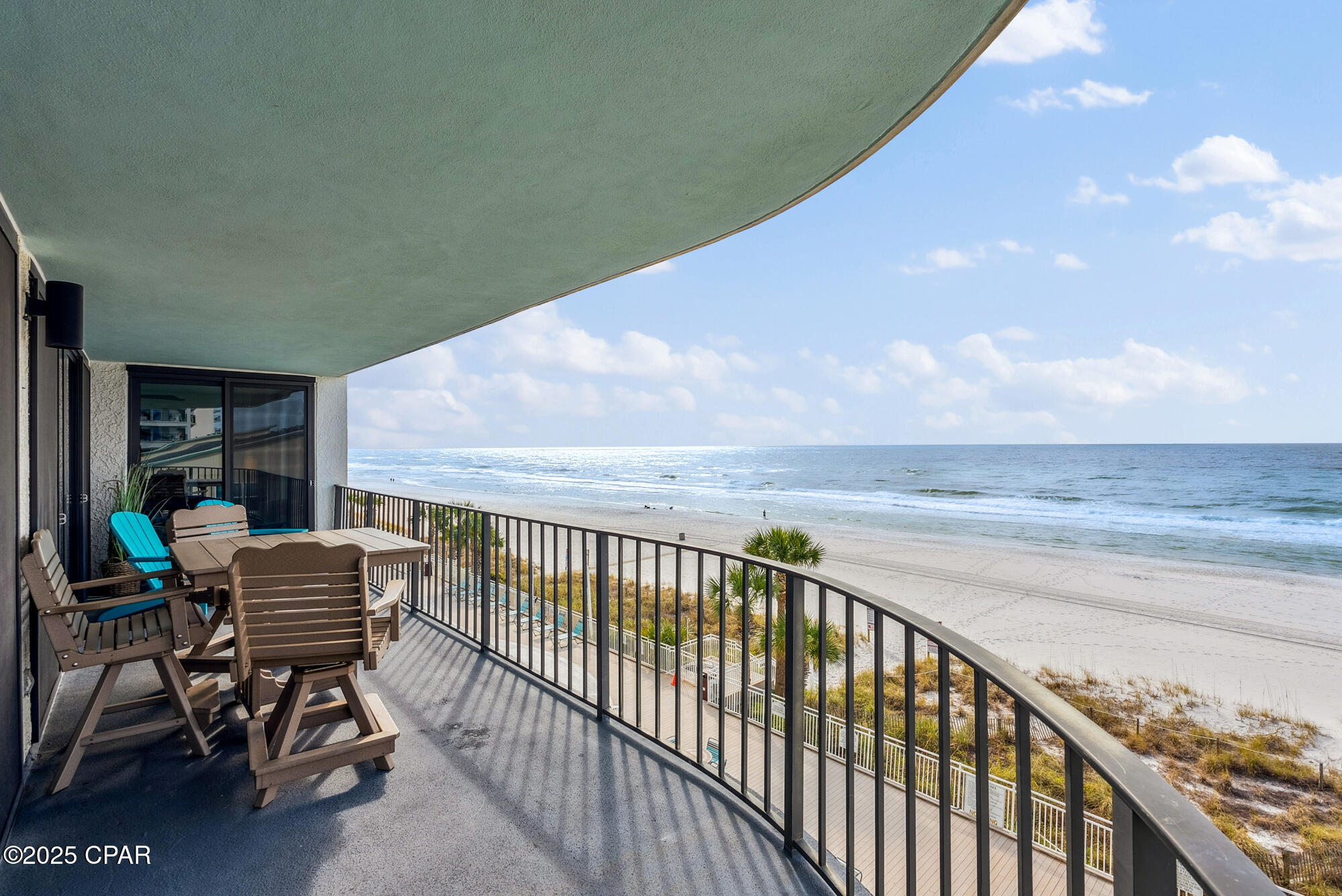 Qqcosm_cmnmyhrs4dxk7ujxnkitytcivivkfumwyll8