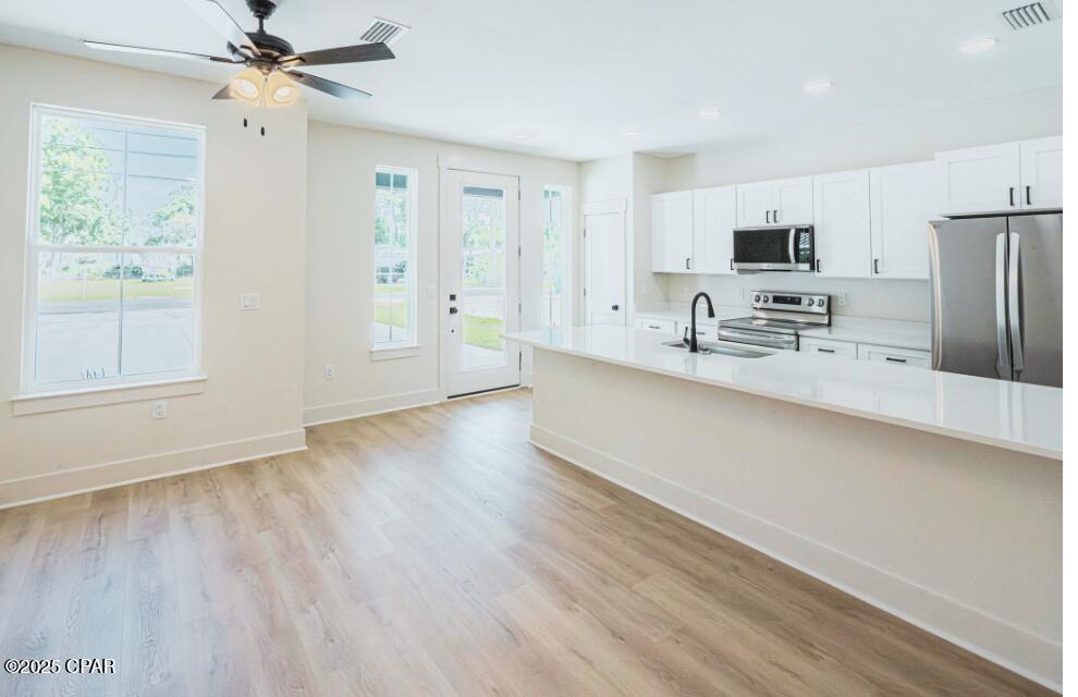 Image 11 For 8600 Houston Street