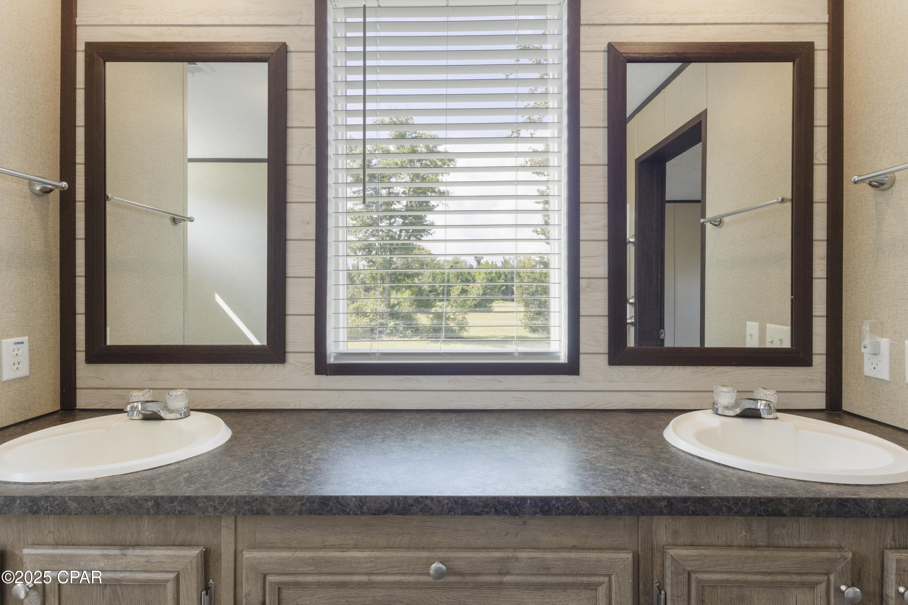 Zg9uixjedumdw1h3a3xe2l Cogt9ls_ptuue41fokx4